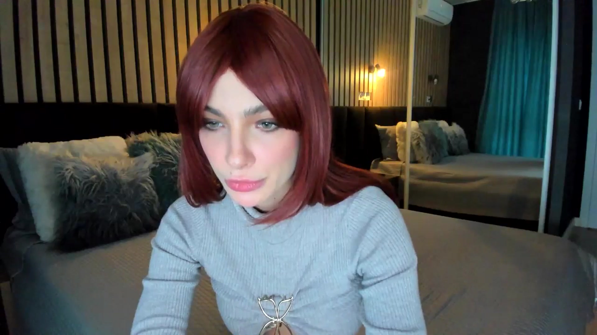 Gallery image thumbnail from lady_llama's myfreecams stream on, 03/29/2025, 15:37 image 18 of 20