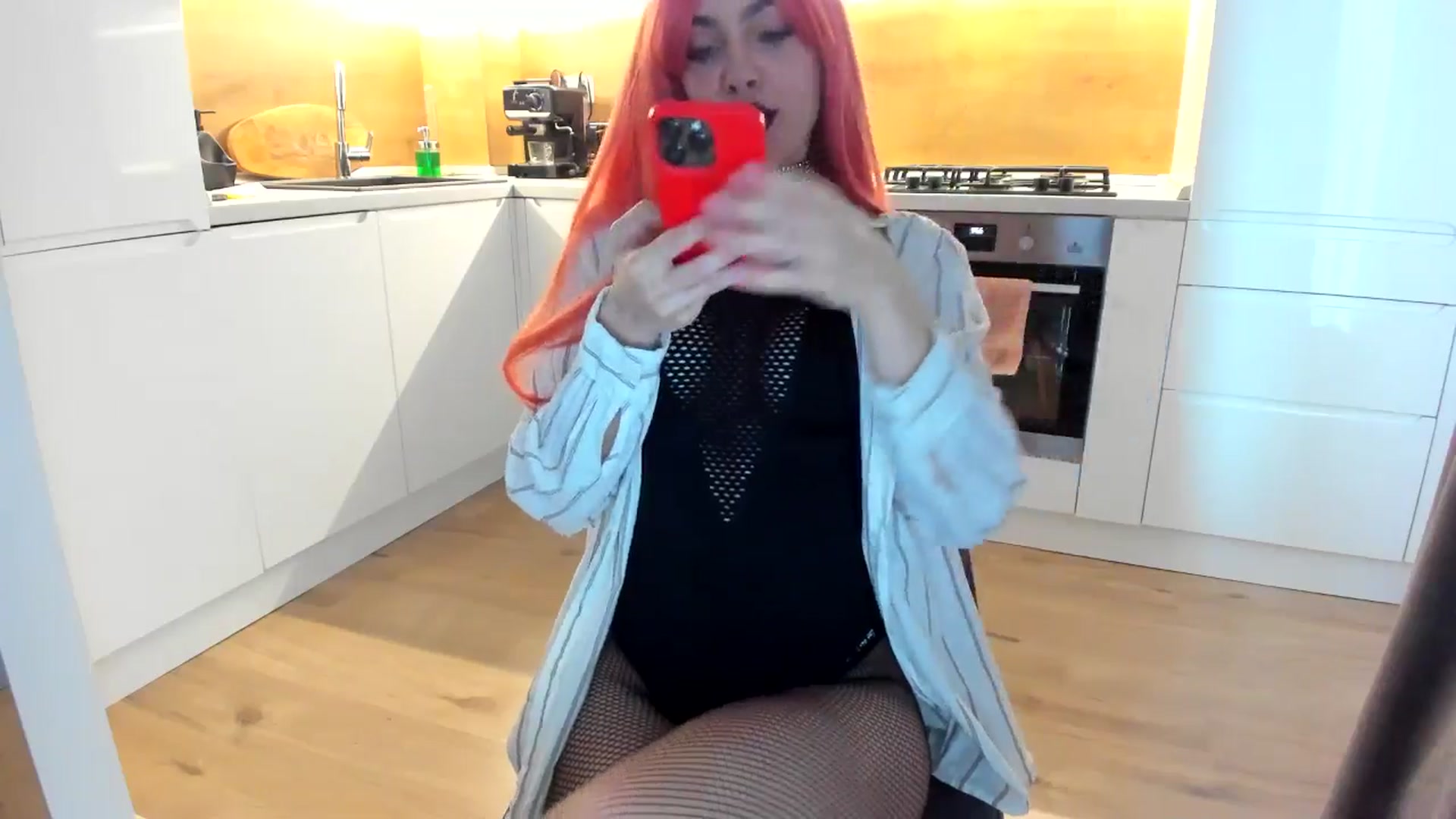 Gallery image thumbnail from lady_llama's myfreecams stream on, 04/15/2025, 13:28 image 2 of 20