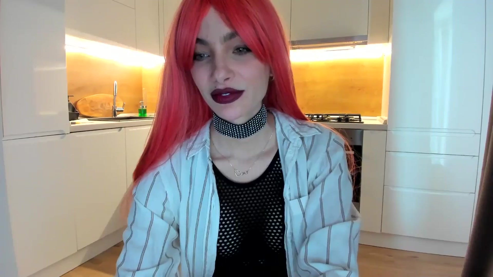Gallery image thumbnail from lady_llama's myfreecams stream on, 04/15/2025, 13:28 image 3 of 20