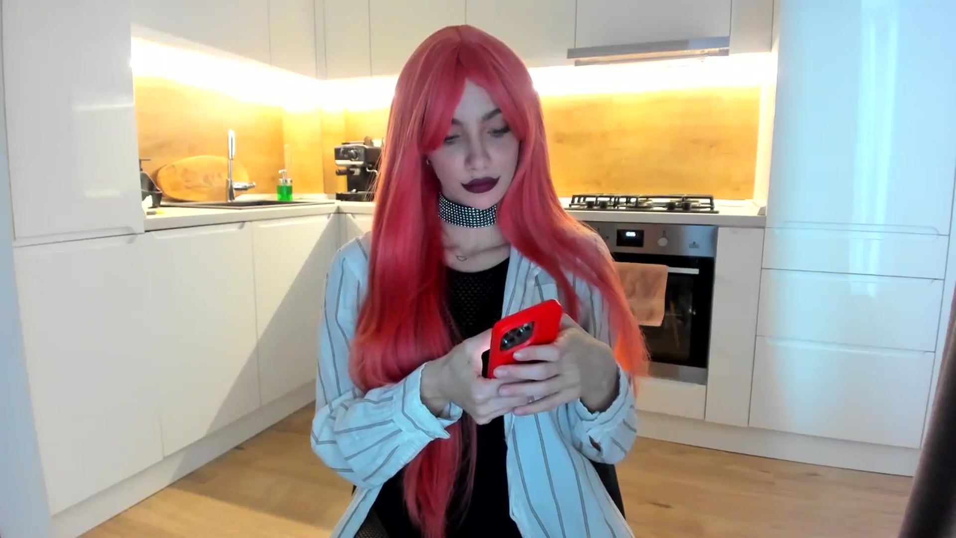 Gallery image thumbnail from lady_llama's myfreecams stream on, 04/15/2025, 13:28 image 9 of 20