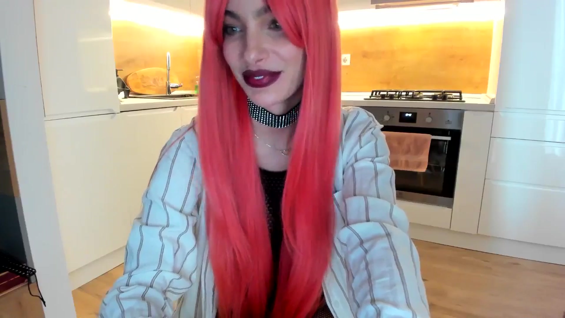 Gallery image thumbnail from lady_llama's myfreecams stream on, 04/15/2025, 14:55 image 20 of 20