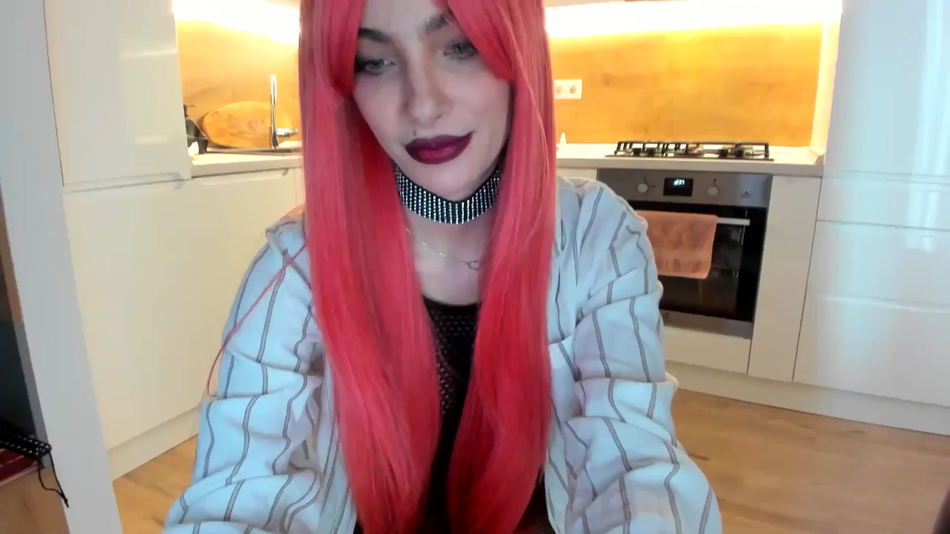 Gallery image thumbnail from lady_llama's myfreecams stream on, 04/15/2025, 14:55 image 19 of 20