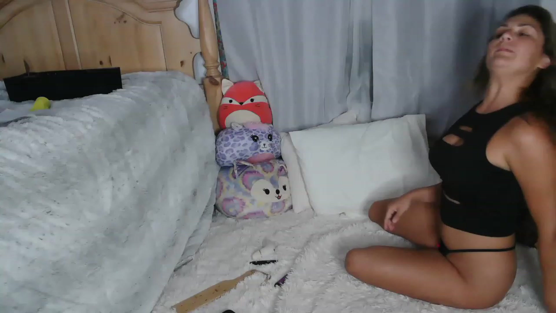 Gallery image thumbnail from ladyy_lilith's myfreecams stream on, 06/18/2023, 24:00 image 7 of 20