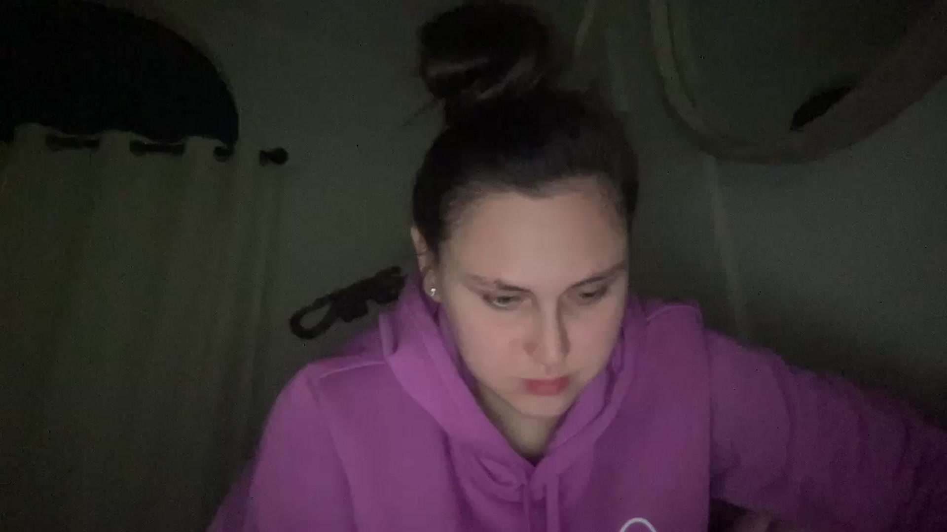 Gallery image thumbnail from lana2437's myfreecams stream on, 08/25/2024, 10:05 image 8 of 20