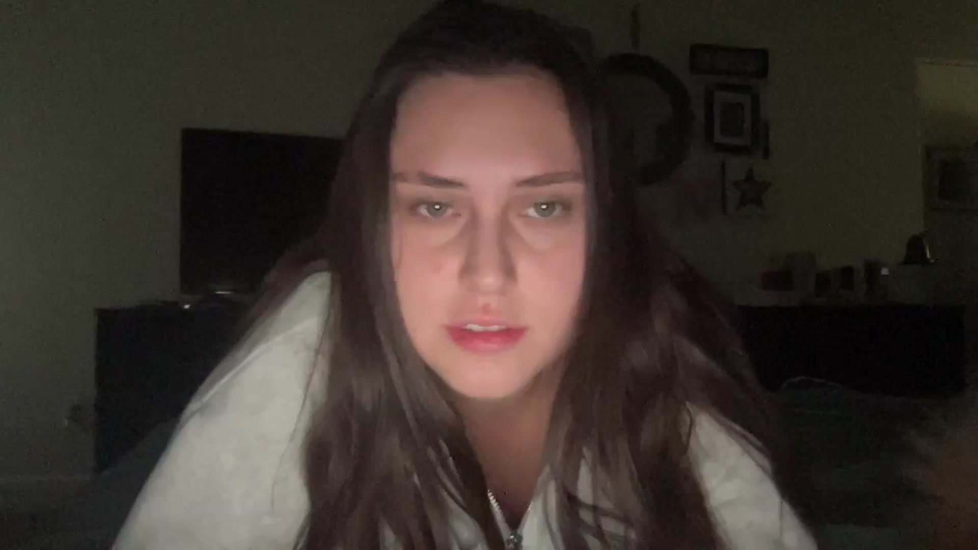 Gallery image thumbnail from lana2437's myfreecams stream on, 08/25/2024, 21:09 image 6 of 20