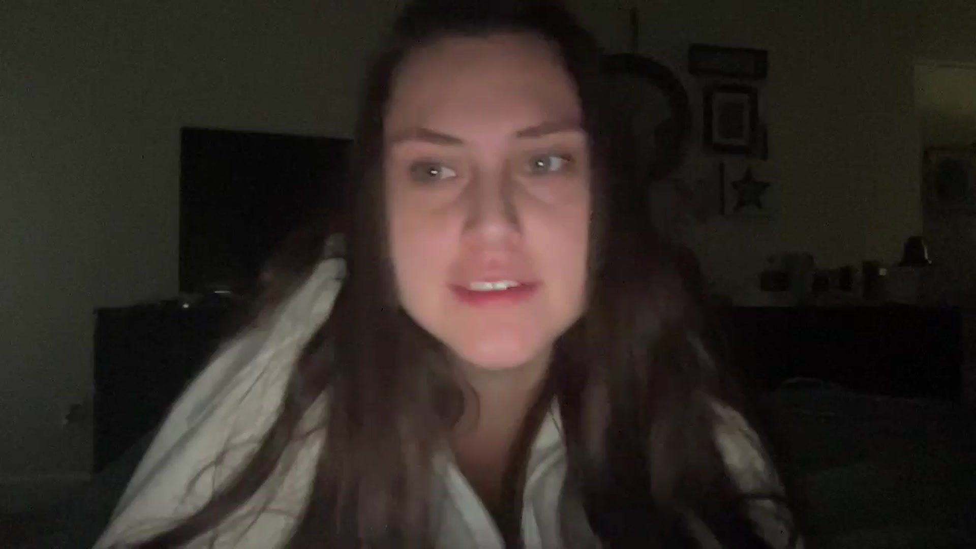 Gallery image thumbnail from lana2437's myfreecams stream on, 08/25/2024, 21:09 image 1 of 20