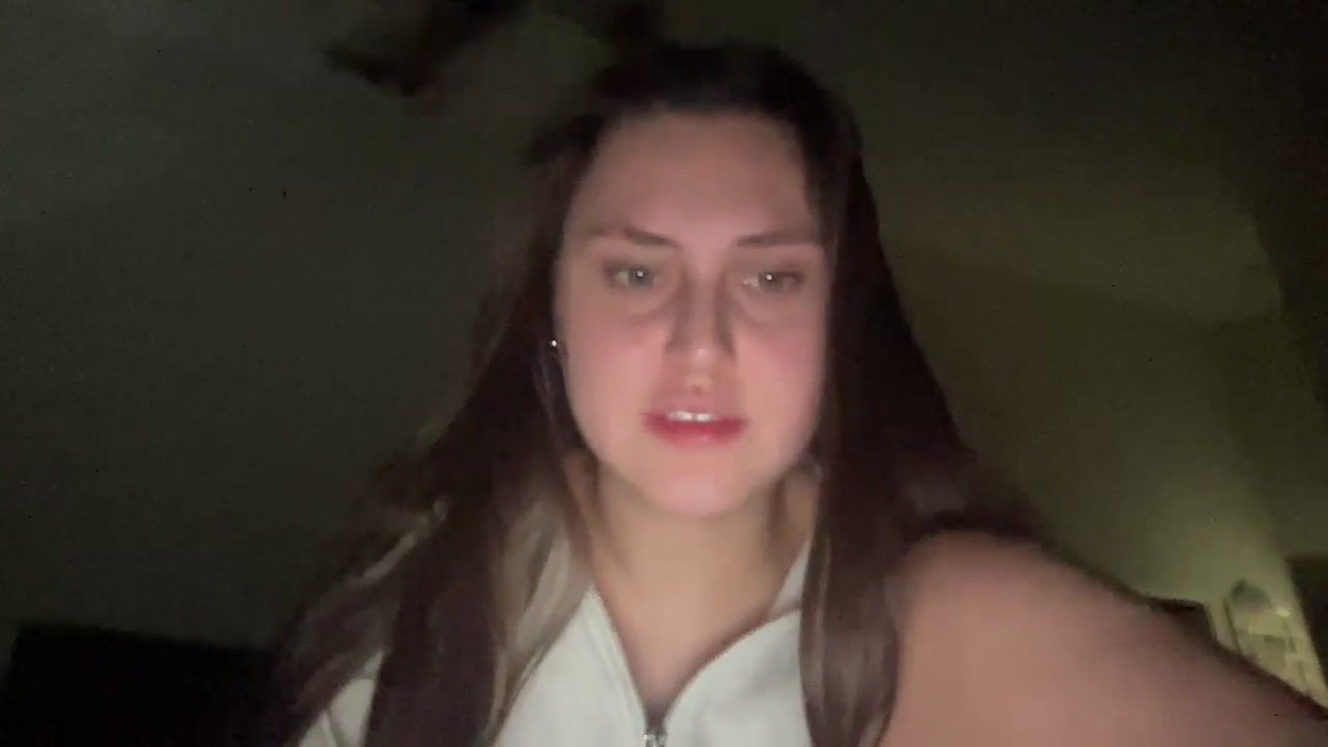 Gallery image thumbnail from lana2437's myfreecams stream on, 08/25/2024, 22:38 image 11 of 20