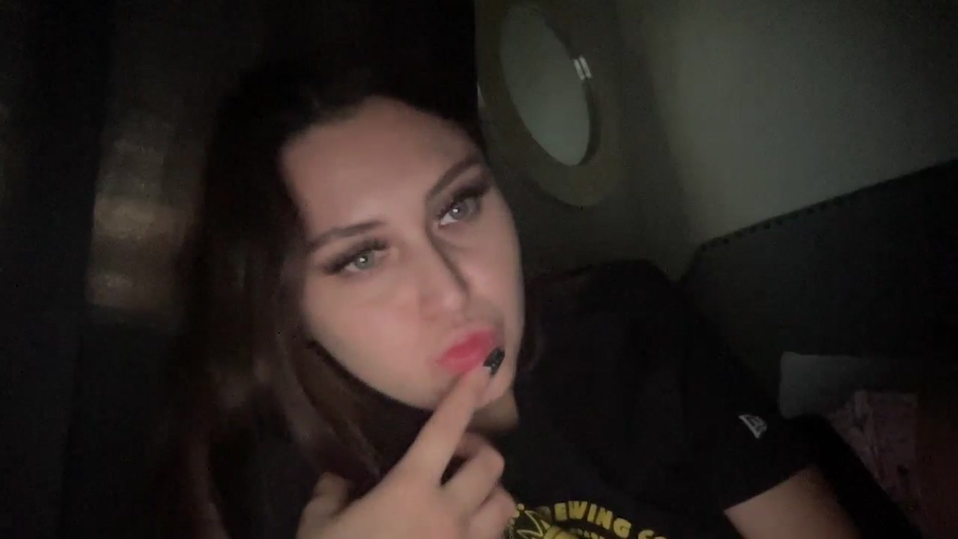 Gallery image thumbnail from lana2437's myfreecams stream on, 08/26/2024, 18:07 image 20 of 20