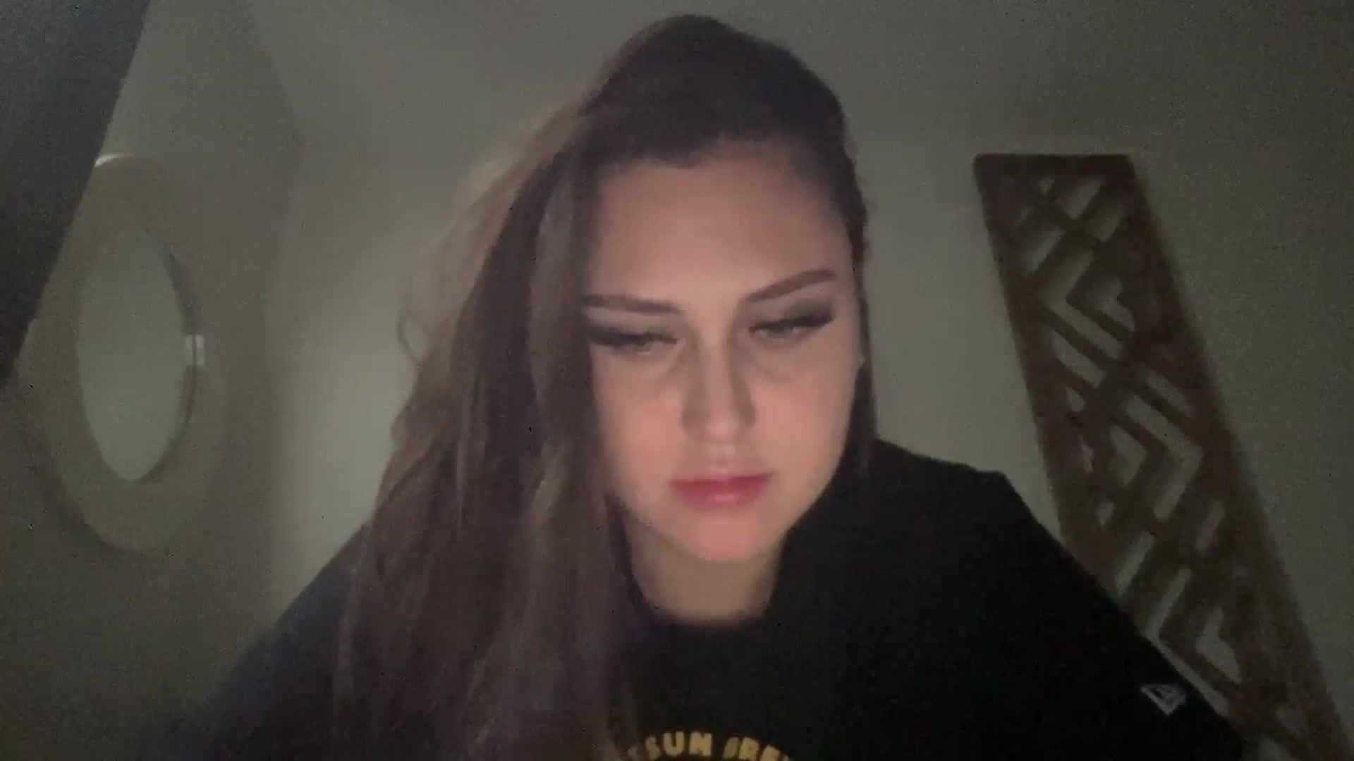 Gallery image thumbnail from lana2437's myfreecams stream on, 08/26/2024, 18:07 image 5 of 20