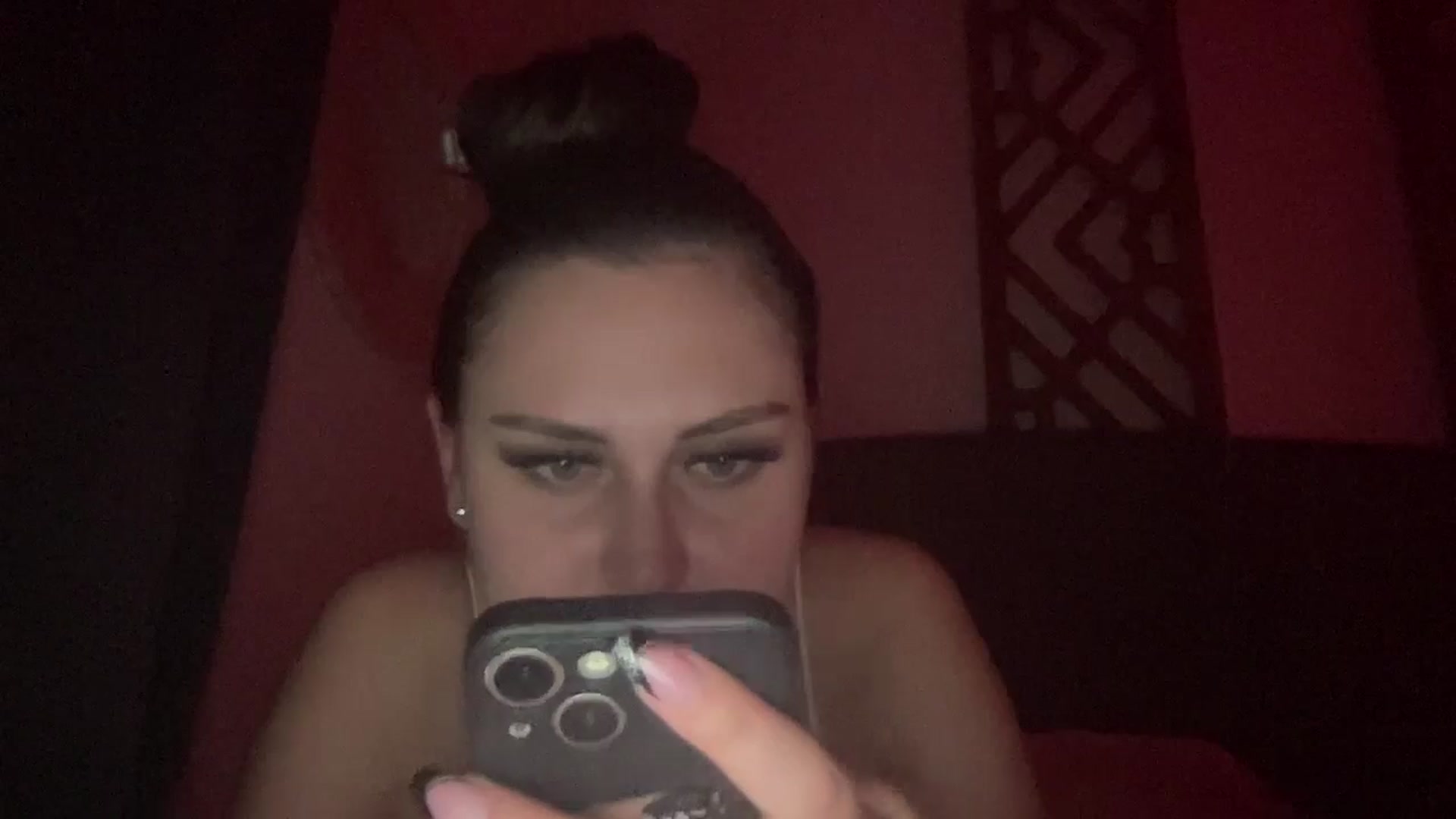 Gallery image thumbnail from lana2437's myfreecams stream on, 08/27/2024, 10:01 image 5 of 20