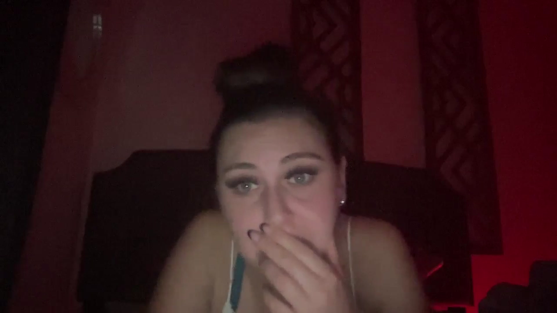 Gallery image thumbnail from lana2437's myfreecams stream on, 08/27/2024, 10:01 image 17 of 20