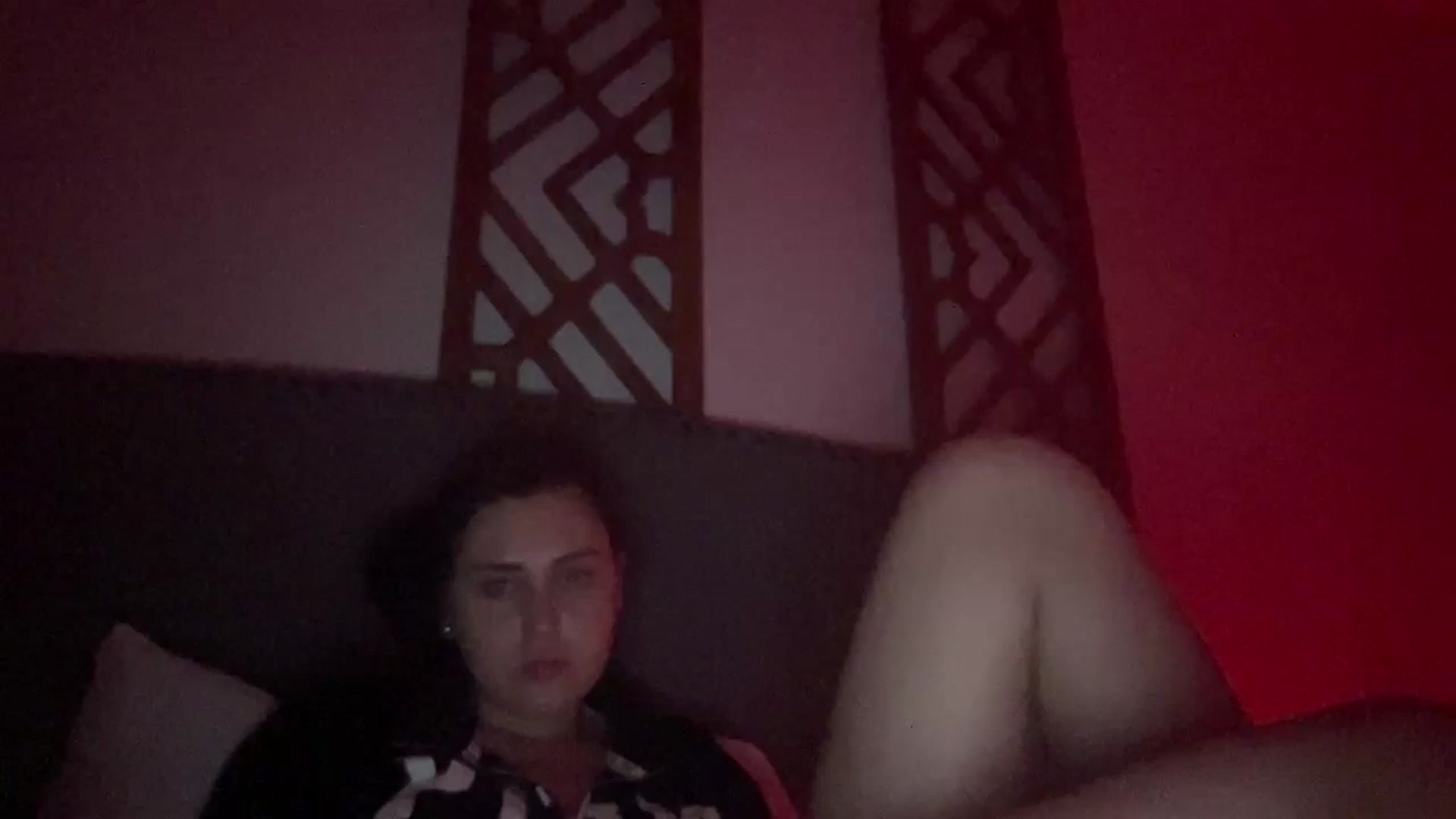 Gallery image thumbnail from lana2437's myfreecams stream on, 08/27/2024, 11:58 image 1 of 20