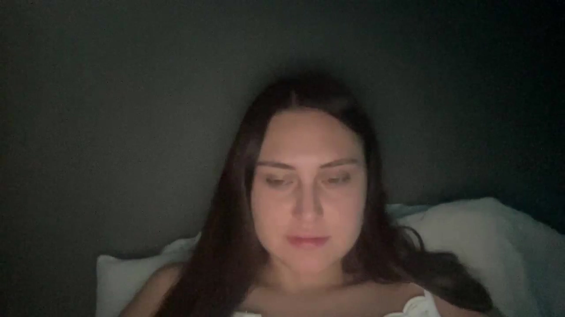 Gallery image thumbnail from lana2437's myfreecams stream on, 08/27/2024, 20:34 image 19 of 20