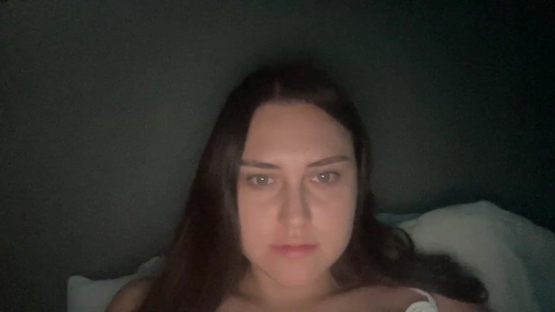 Gallery image thumbnail from lana2437's myfreecams stream on, 08/27/2024, 20:34 image 10 of 20