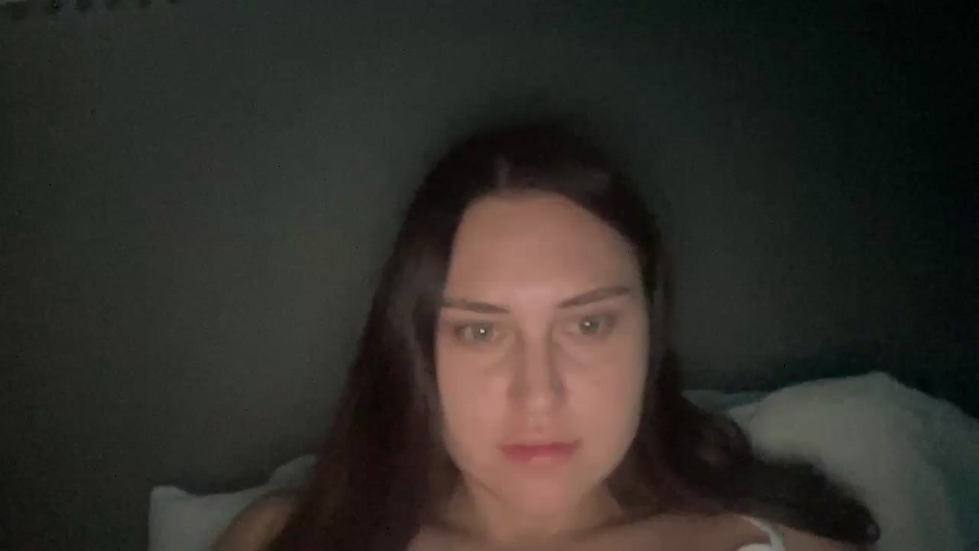 Gallery image thumbnail from lana2437's myfreecams stream on, 08/27/2024, 20:34 image 9 of 20