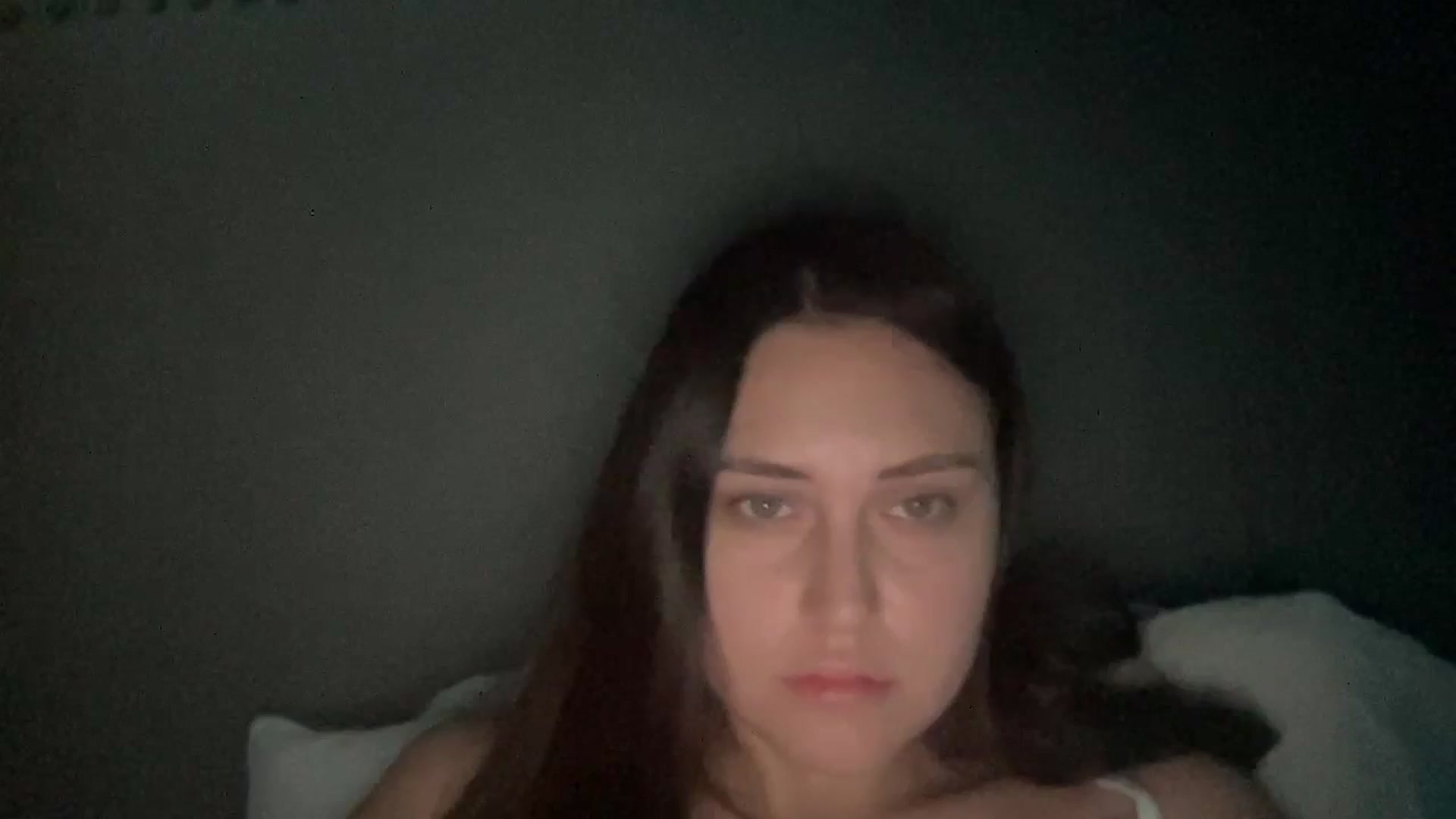 Gallery image thumbnail from lana2437's myfreecams stream on, 08/27/2024, 20:34 image 4 of 20