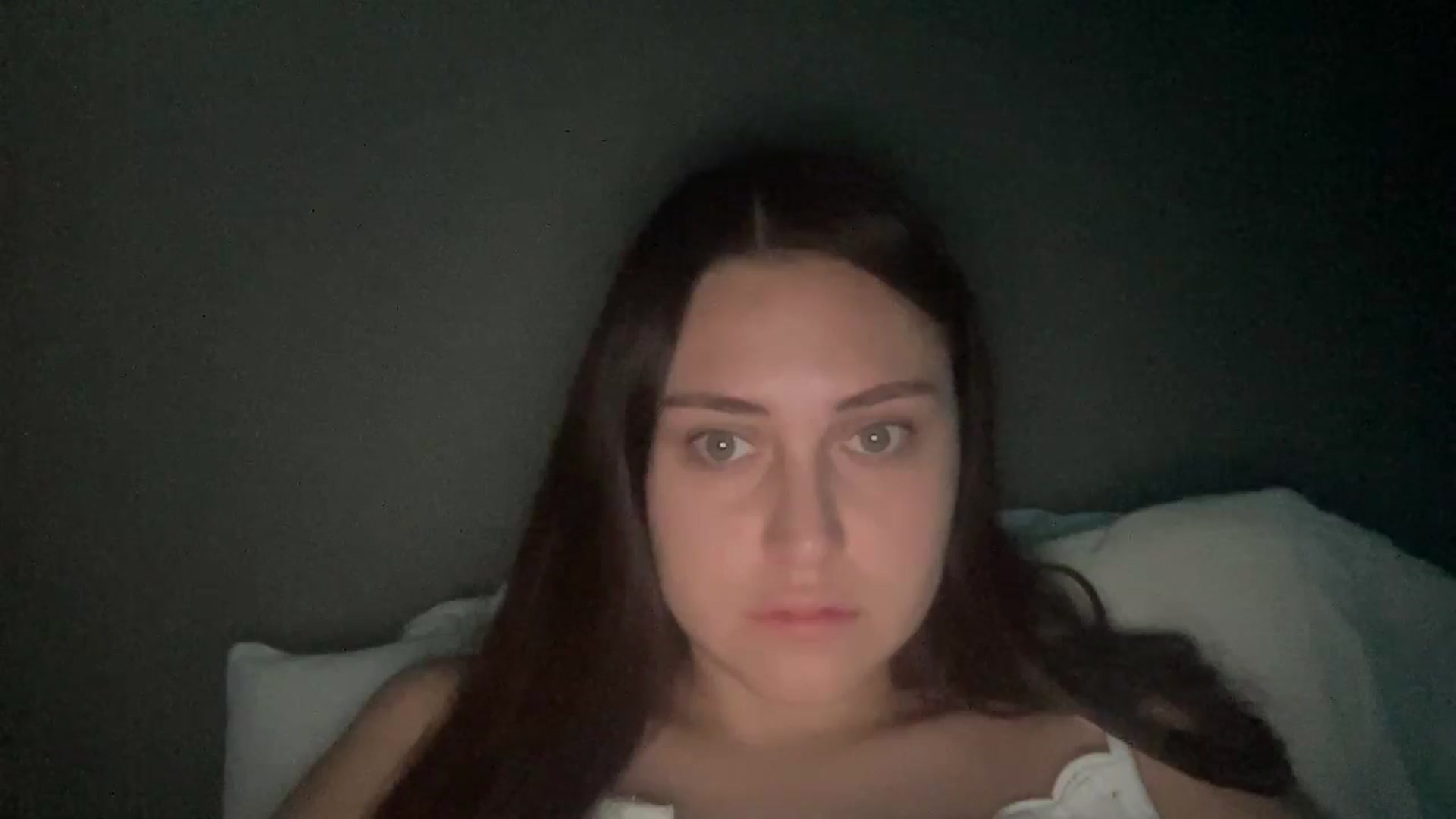 Gallery image thumbnail from lana2437's myfreecams stream on, 08/27/2024, 20:34 image 18 of 20