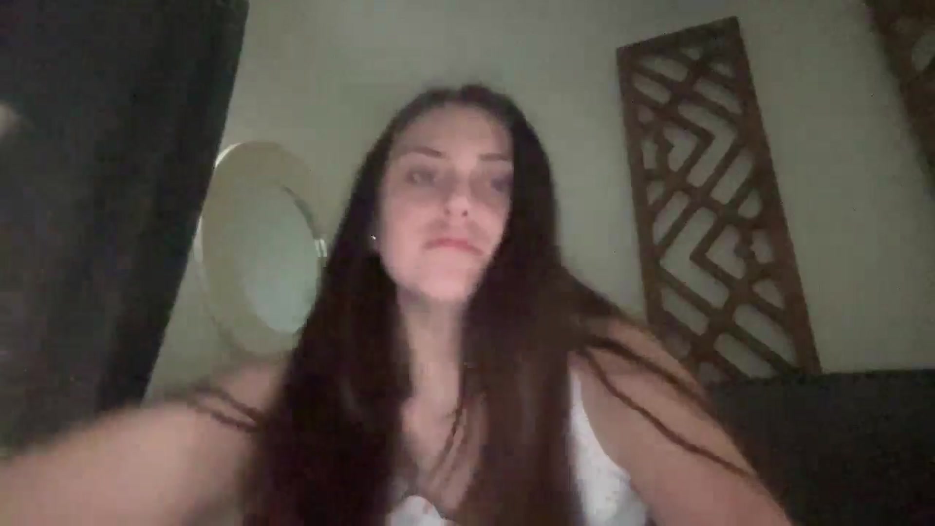 Gallery image thumbnail from lana2437's myfreecams stream on, 08/27/2024, 21:58 image 4 of 20