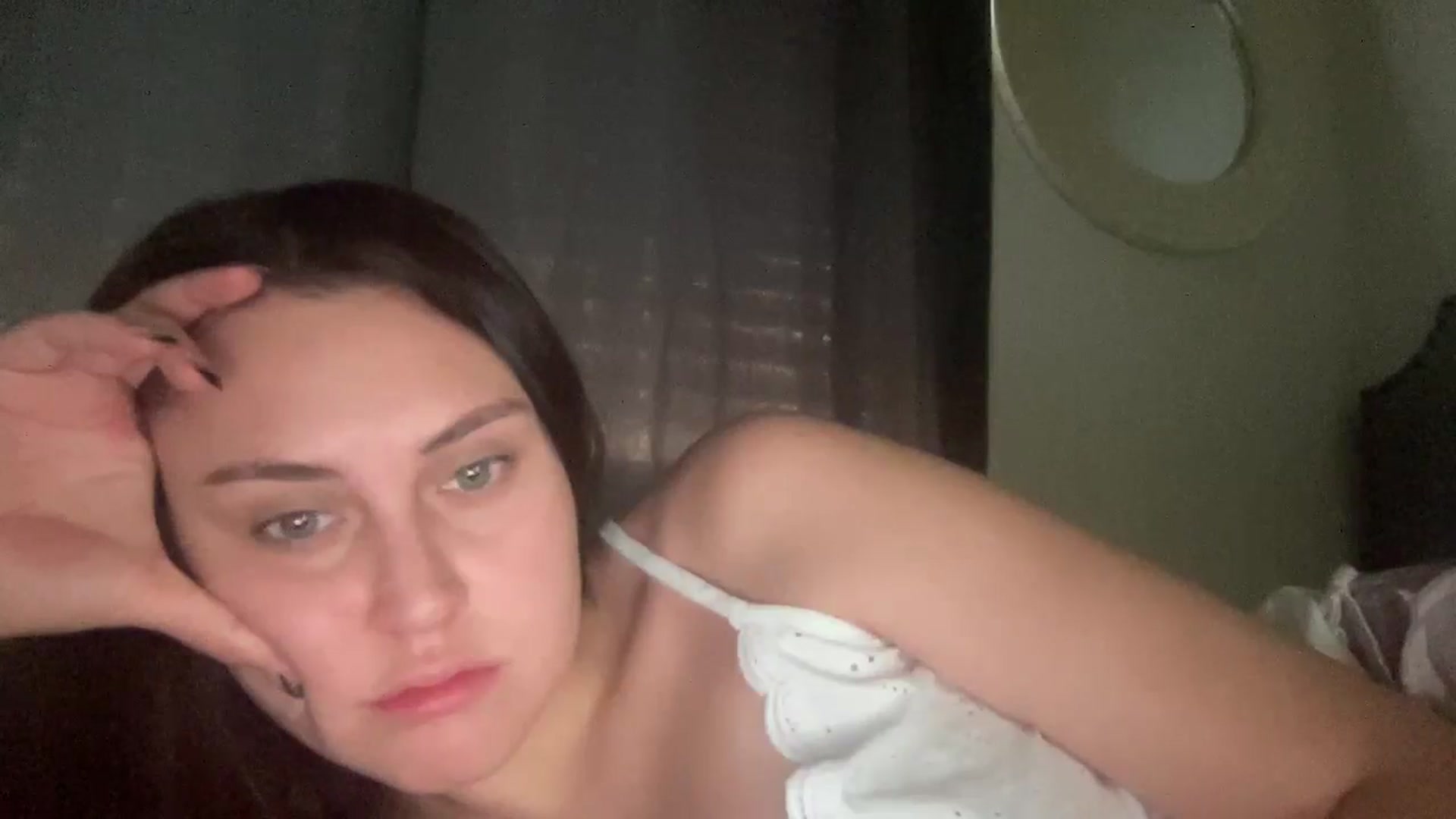 Gallery image thumbnail from lana2437's myfreecams stream on, 08/27/2024, 21:58 image 18 of 20