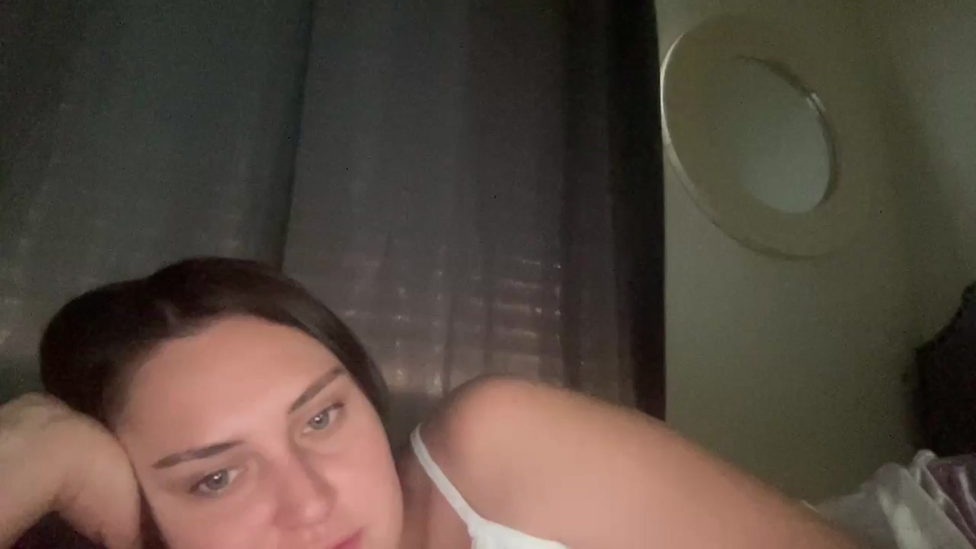 Gallery image thumbnail from lana2437's myfreecams stream on, 08/27/2024, 21:58 image 14 of 20