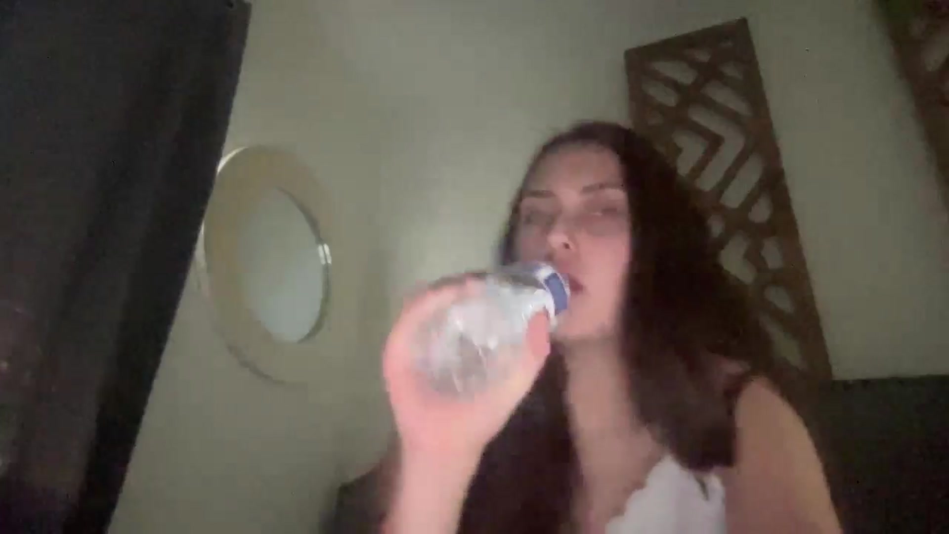 Gallery image thumbnail from lana2437's myfreecams stream on, 08/27/2024, 21:58 image 3 of 20
