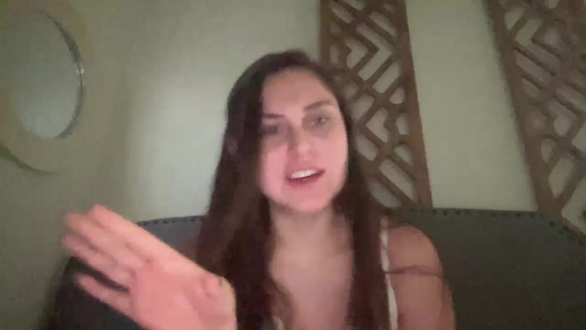 Gallery image thumbnail from lana2437's myfreecams stream on, 08/27/2024, 23:14 image 8 of 20