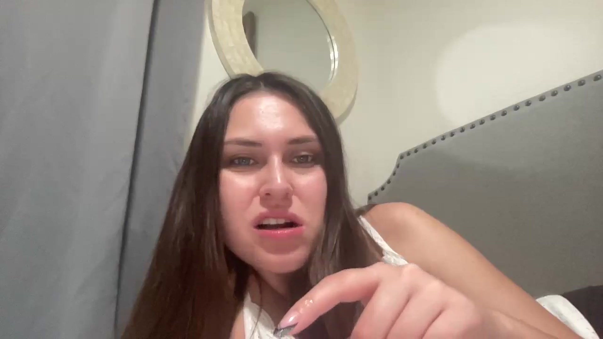 Gallery image thumbnail from lana2437's myfreecams stream on, 08/28/2024, 03:42 image 7 of 20