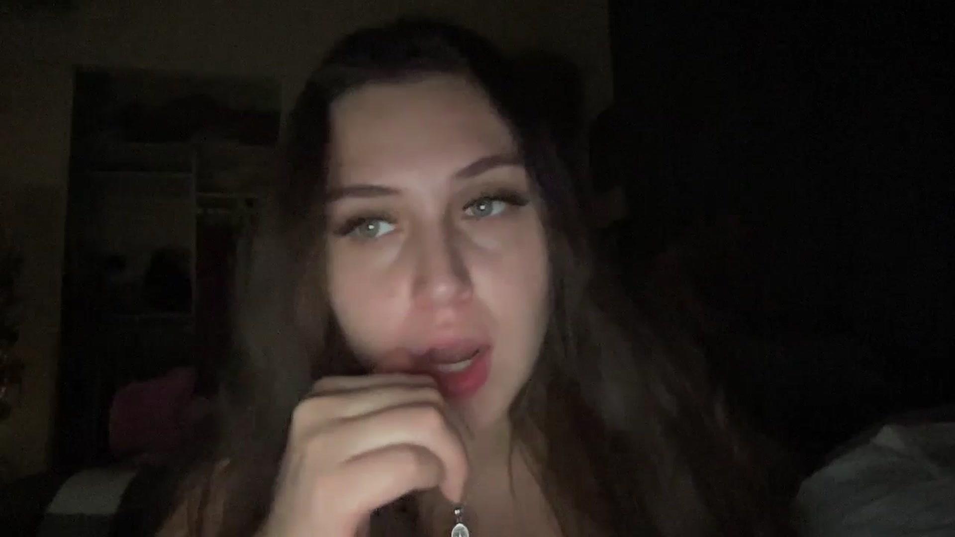 Gallery image thumbnail from lana2437's myfreecams stream on, 08/30/2024, 07:37 image 2 of 20
