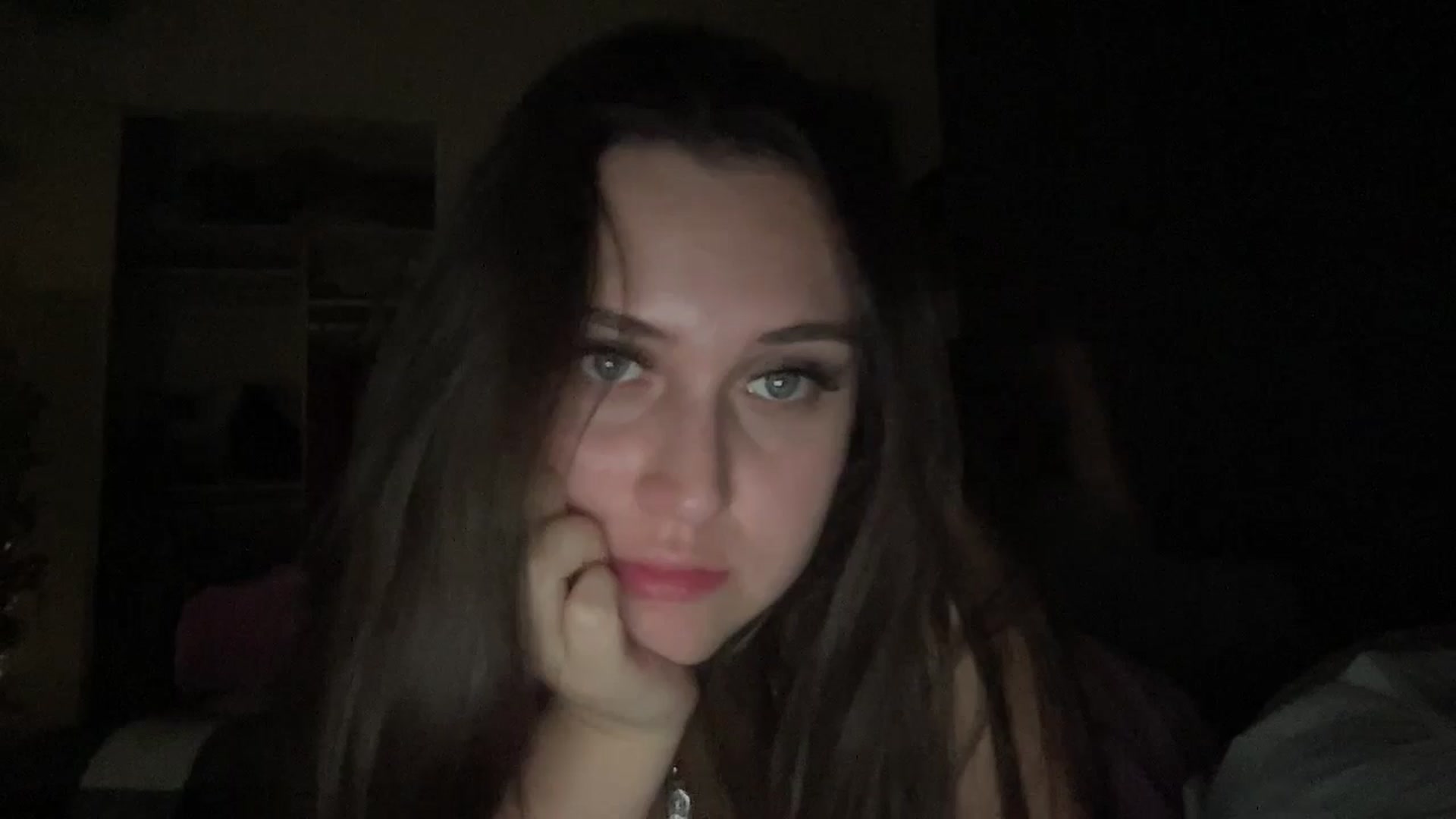 Gallery image thumbnail from lana2437's myfreecams stream on, 08/30/2024, 07:37 image 3 of 20