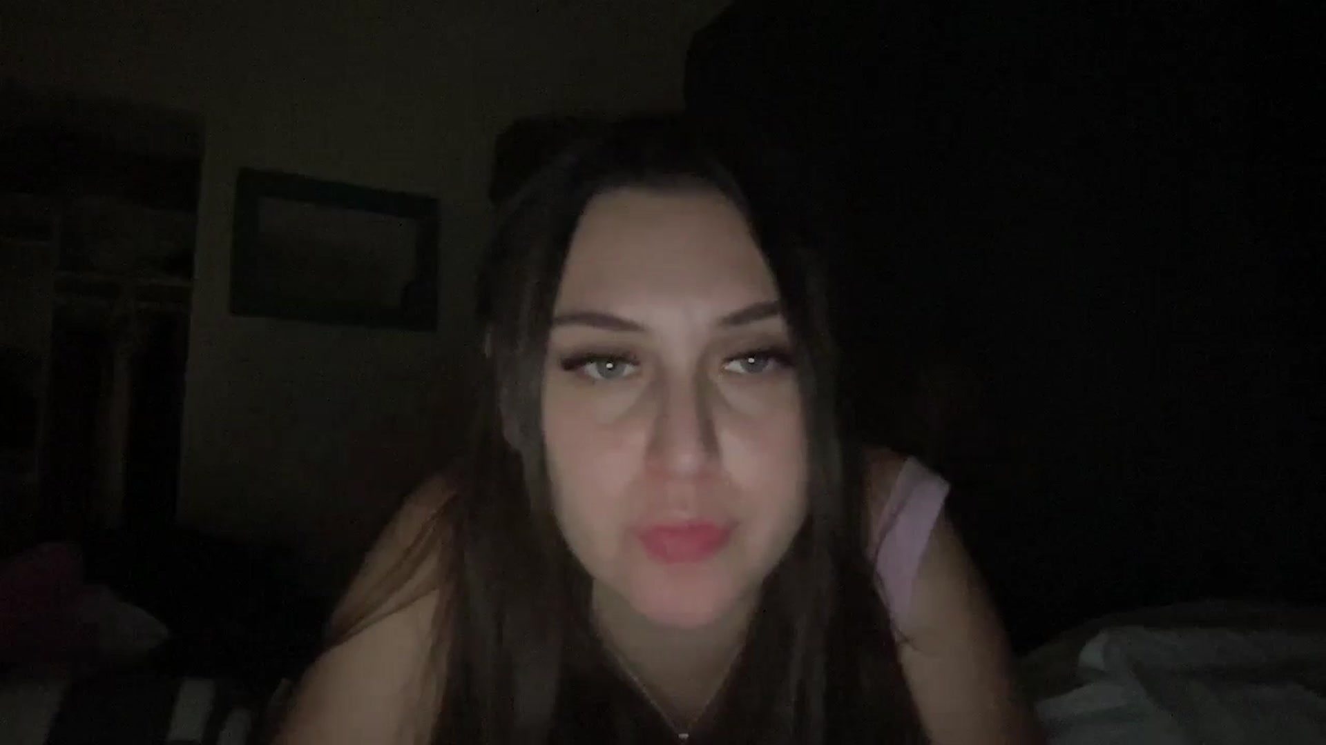 Gallery image thumbnail from lana2437's myfreecams stream on, 08/30/2024, 07:37 image 14 of 20