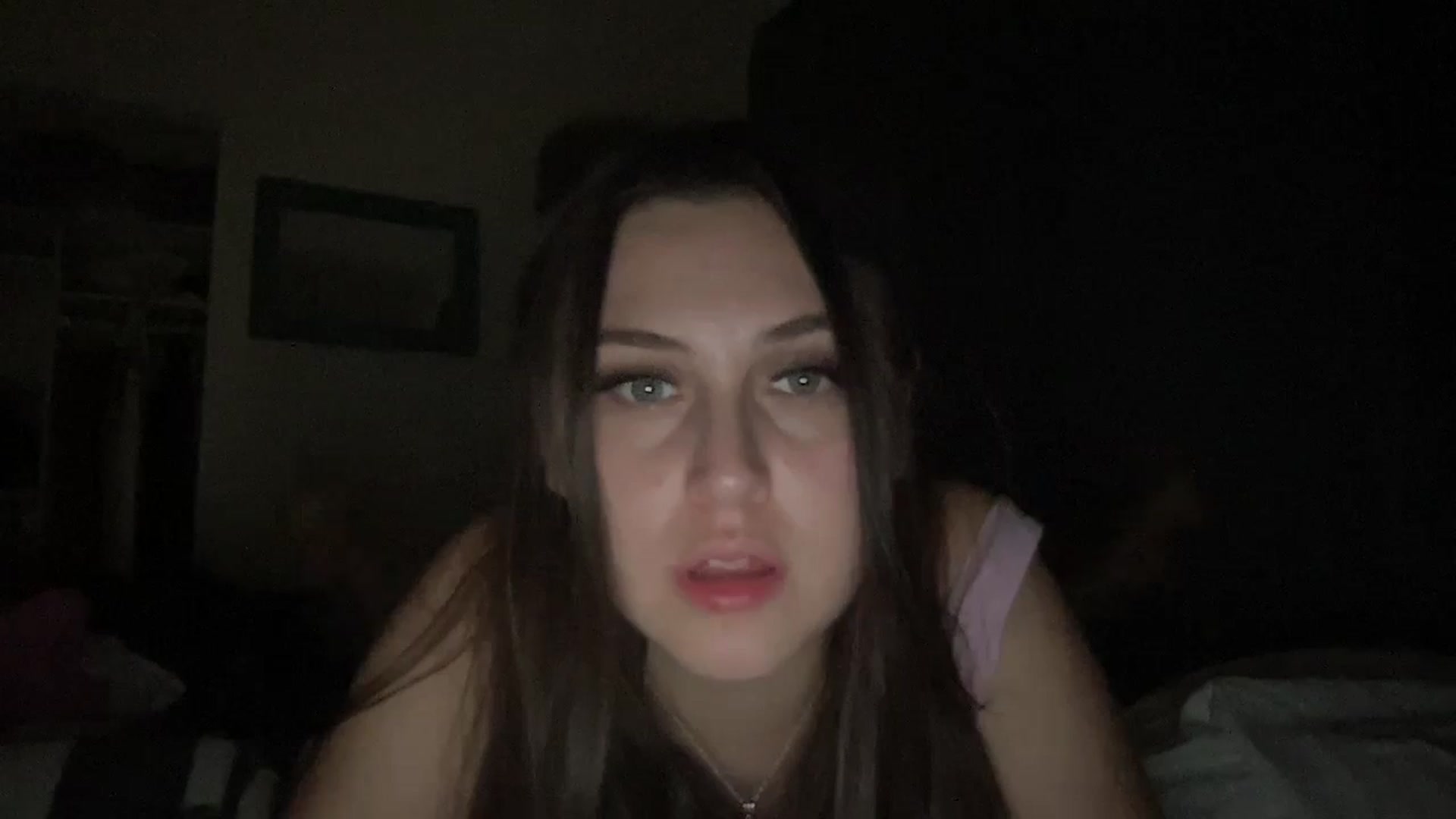 Gallery image thumbnail from lana2437's myfreecams stream on, 08/30/2024, 07:37 image 15 of 20