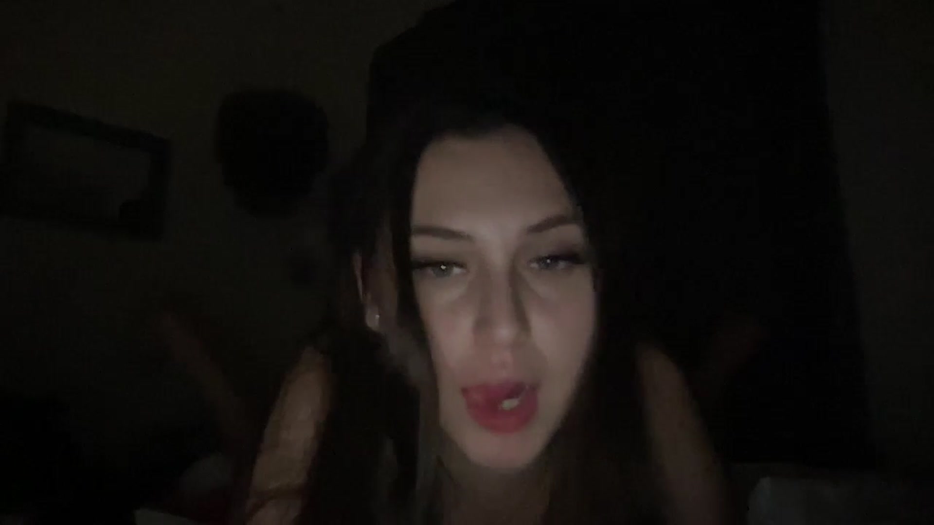 Gallery image thumbnail from lana2437's myfreecams stream on, 08/30/2024, 08:07 image 12 of 20