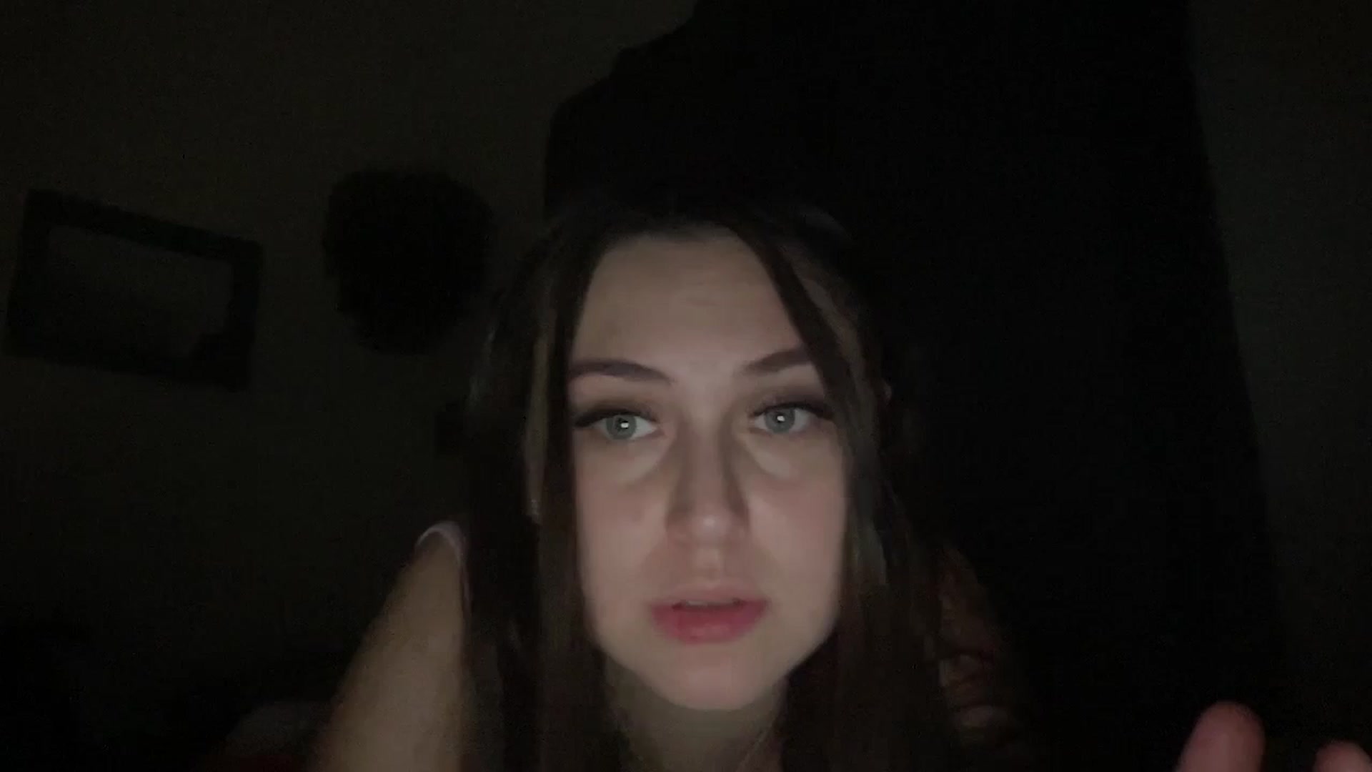 Gallery image thumbnail from lana2437's myfreecams stream on, 08/30/2024, 09:00 image 7 of 20