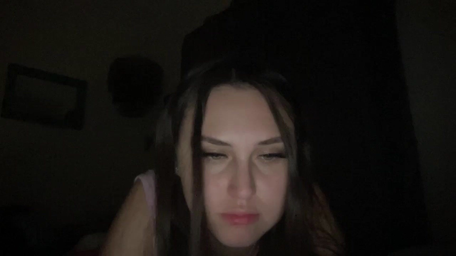 Gallery image thumbnail from lana2437's myfreecams stream on, 08/30/2024, 09:00 image 11 of 20