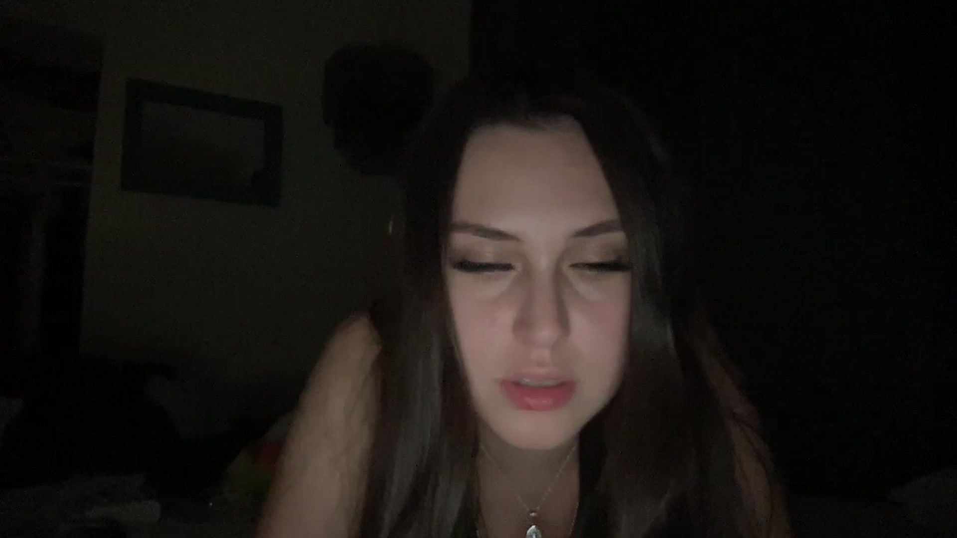 Gallery image thumbnail from lana2437's myfreecams stream on, 08/30/2024, 10:24 image 4 of 20