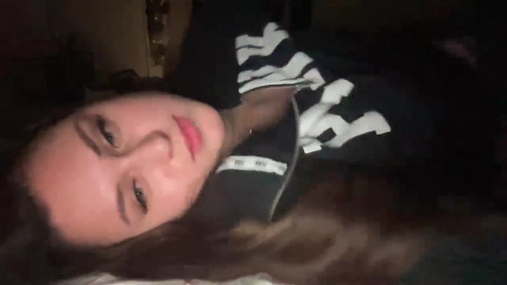 Gallery image thumbnail from lana2437's myfreecams stream on, 08/30/2024, 10:24 image 20 of 20