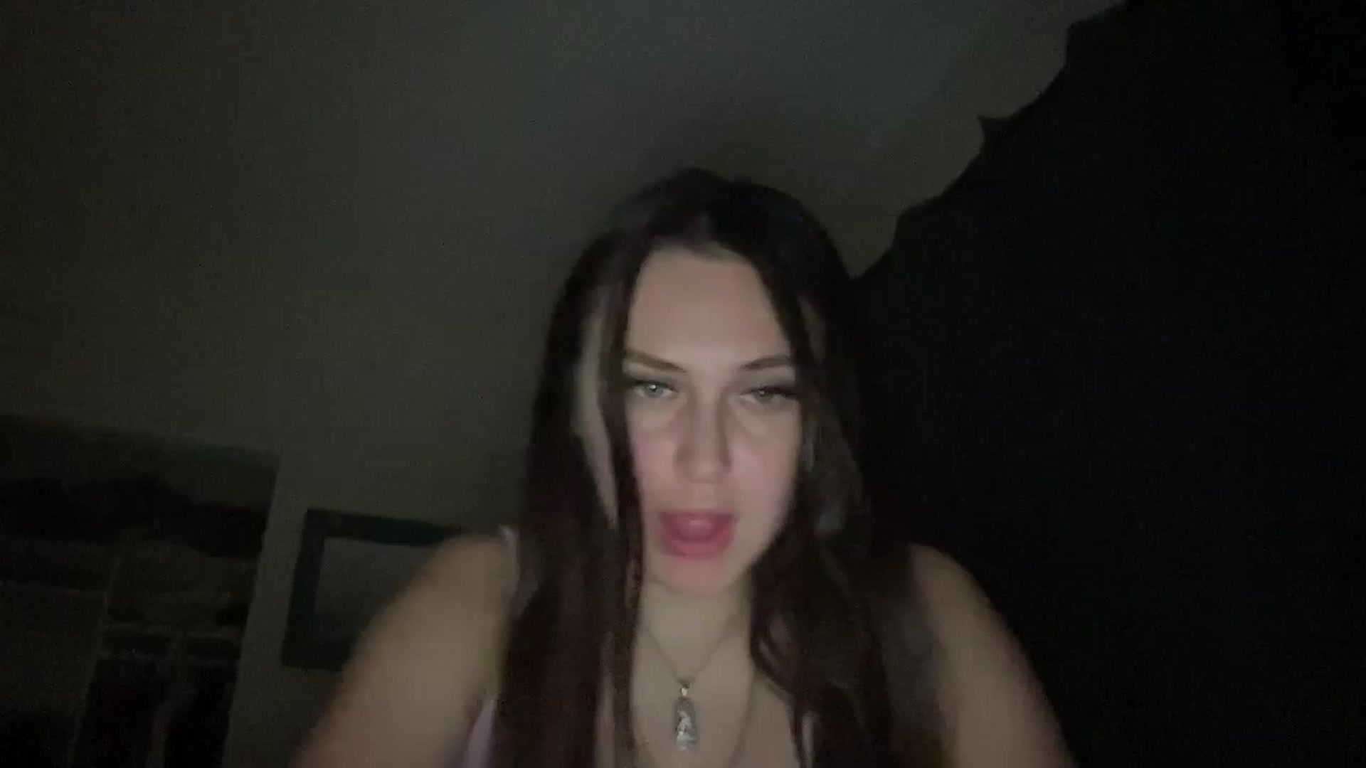 Gallery image thumbnail from lana2437's myfreecams stream on, 08/30/2024, 10:24 image 10 of 20