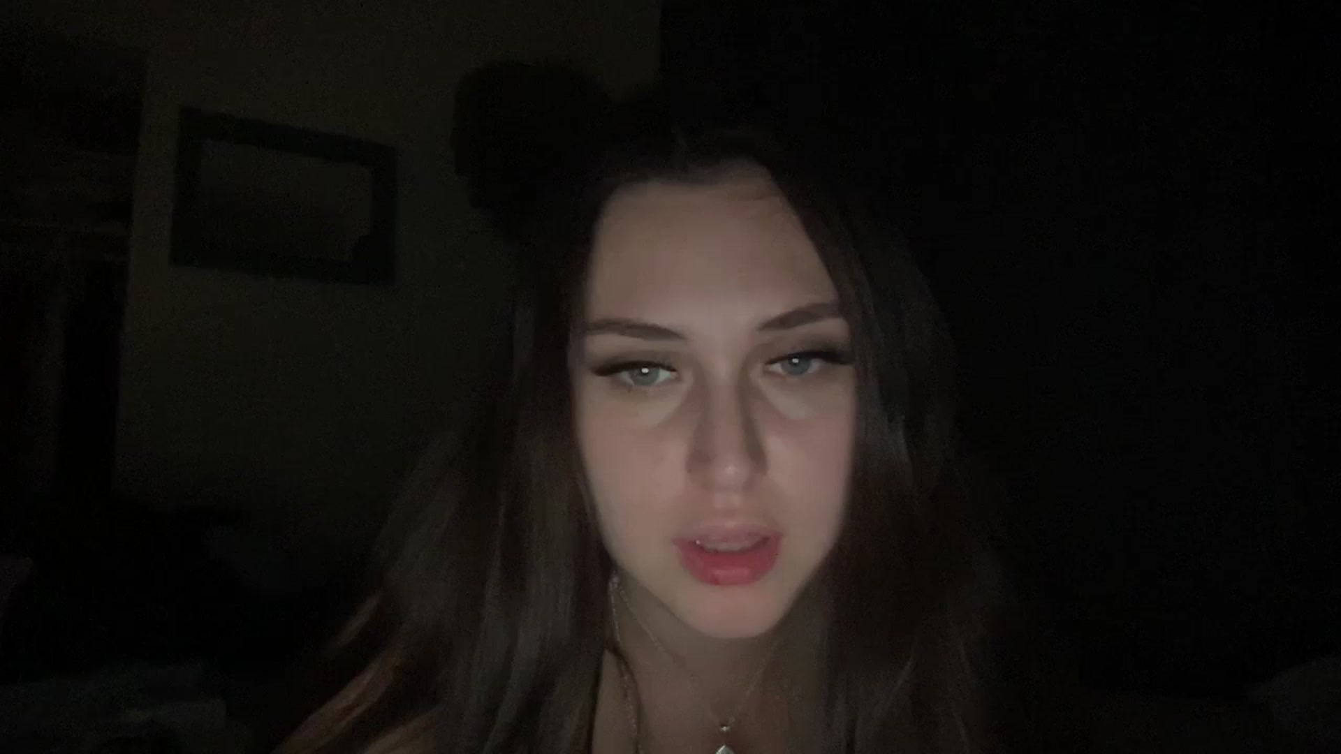 Gallery image thumbnail from lana2437's myfreecams stream on, 08/30/2024, 10:24 image 2 of 20