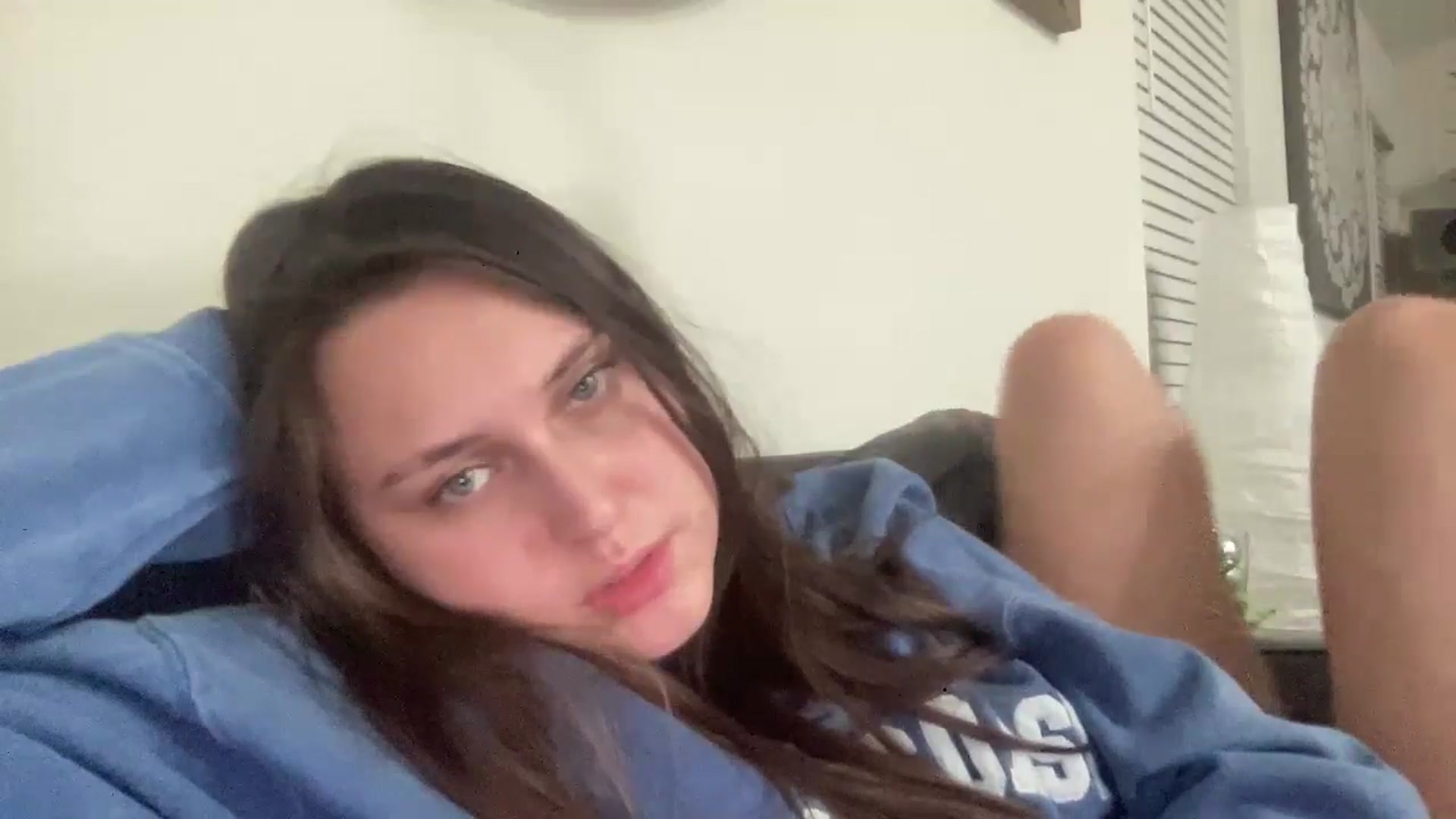 Gallery image thumbnail from lana2437's myfreecams stream on, 09/04/2024, 07:19 image 12 of 20