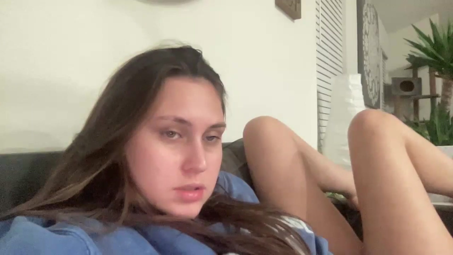 Gallery image thumbnail from lana2437's myfreecams stream on, 09/04/2024, 07:19 image 19 of 20