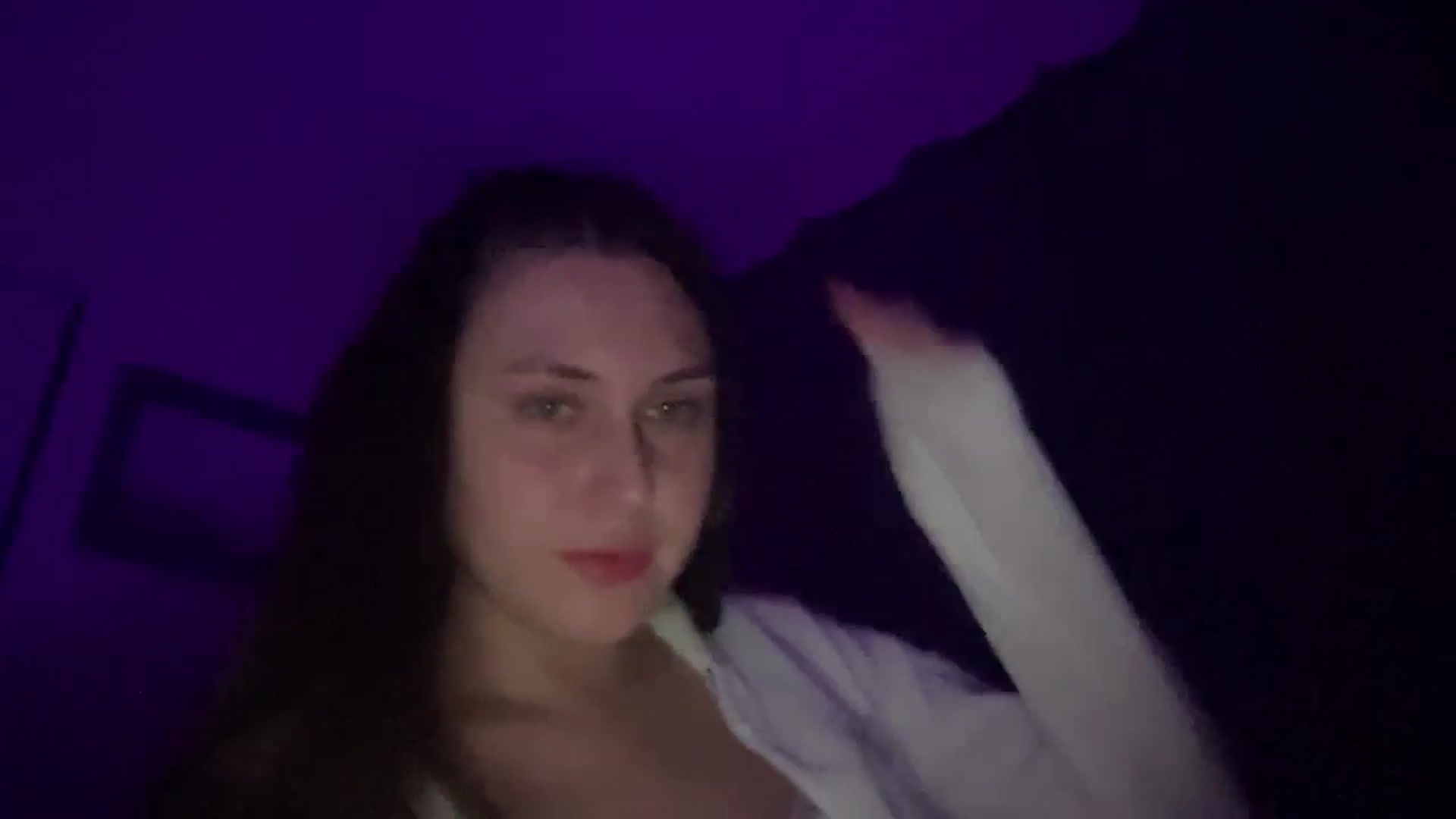 Gallery image thumbnail from lana2437's myfreecams stream on, 09/06/2024, 10:00 image 15 of 20