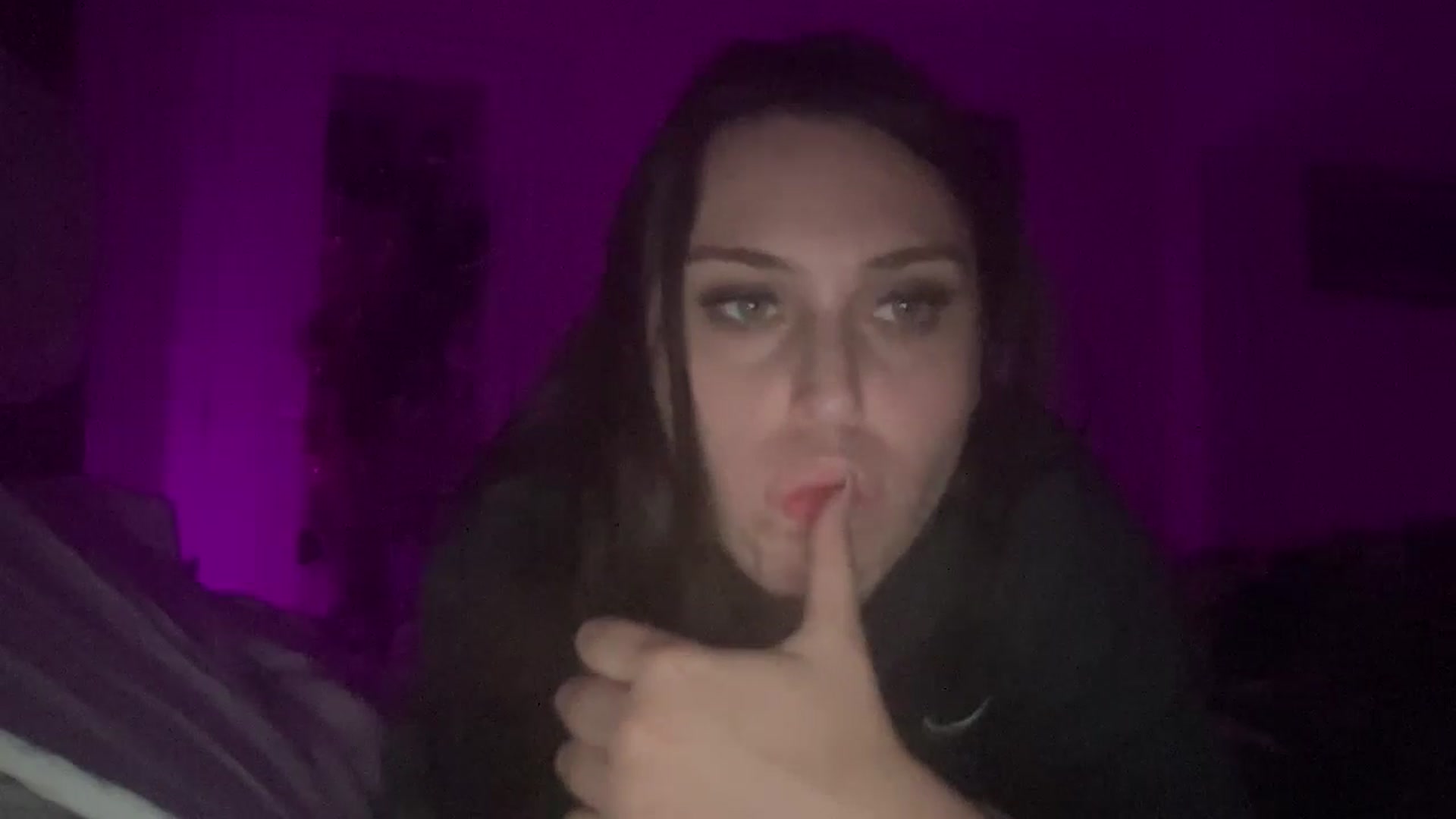 Gallery image thumbnail from lana2437's myfreecams stream on, 09/29/2024, 12:58 image 5 of 20