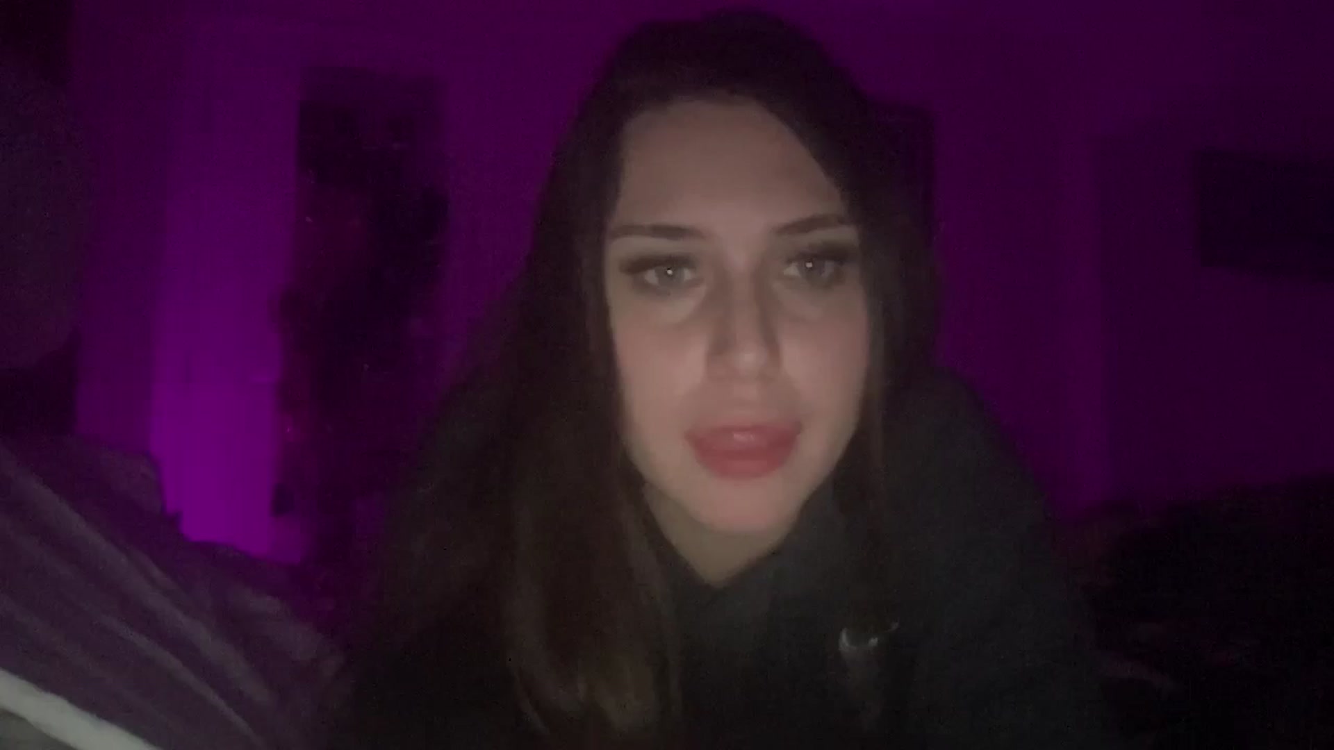 Gallery image thumbnail from lana2437's myfreecams stream on, 09/29/2024, 12:58 image 3 of 20
