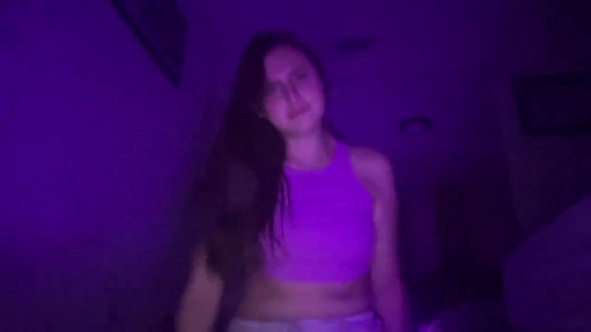 Gallery image thumbnail from lana2437's myfreecams stream on, 10/29/2024, 07:52 image 7 of 20