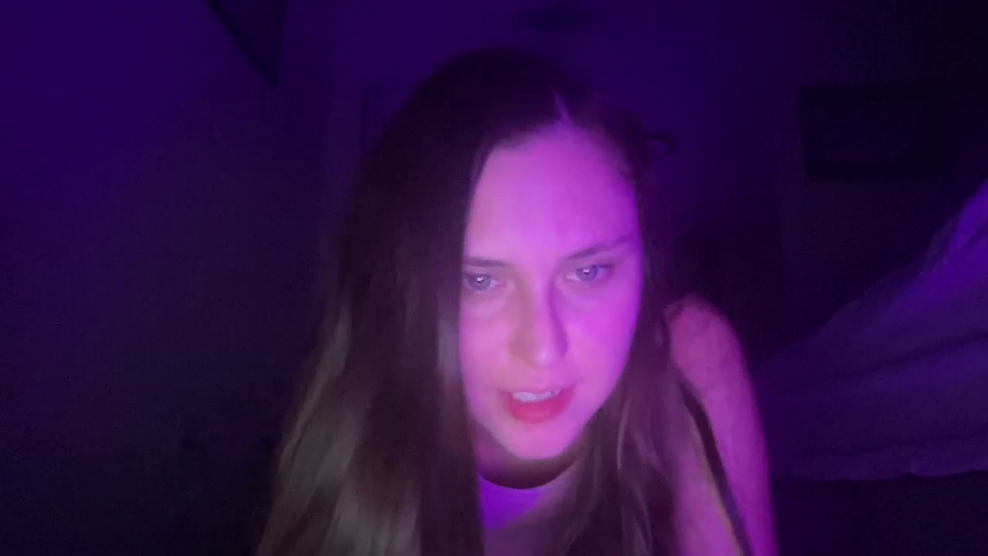 Gallery image thumbnail from lana2437's myfreecams stream on, 10/29/2024, 07:52 image 14 of 20