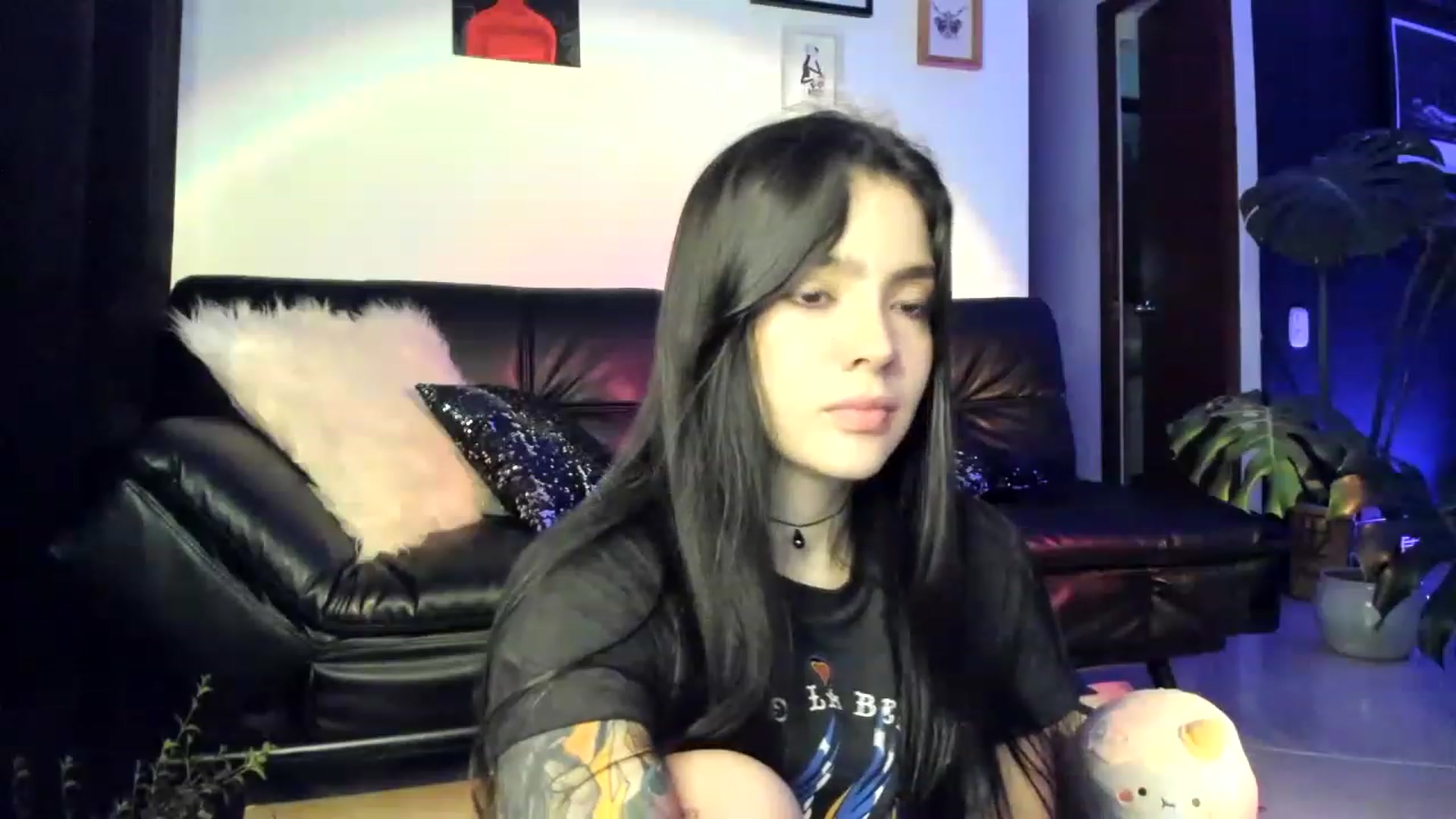 Gallery image thumbnail from lanaph's myfreecams stream on, 11/17/2022, 05:10 image 20 of 20