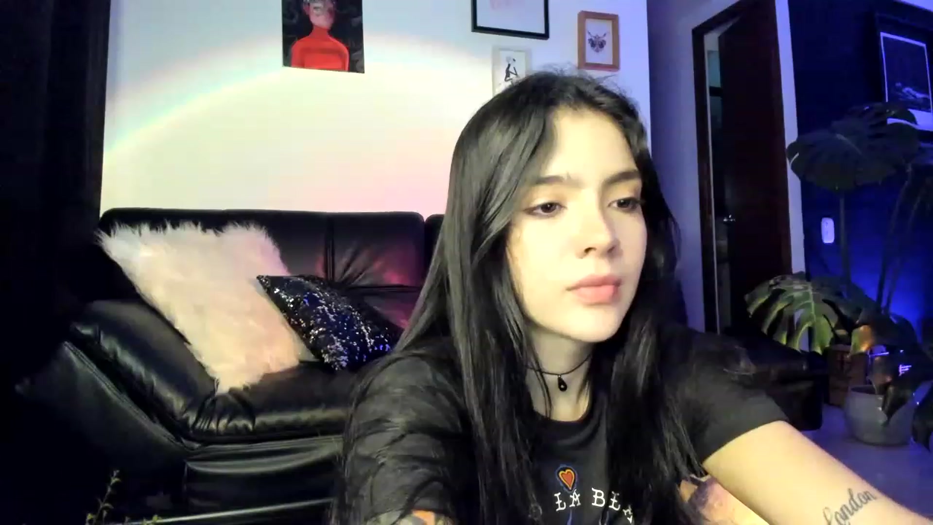 Gallery image thumbnail from lanaph's myfreecams stream on, 11/17/2022, 05:10 image 11 of 20