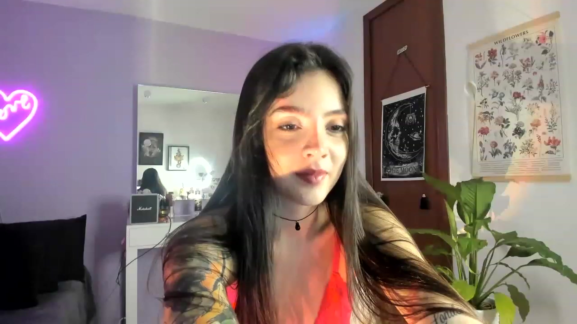 Gallery image thumbnail from lanaph's myfreecams stream on, 11/24/2022, 05:12 image 15 of 20