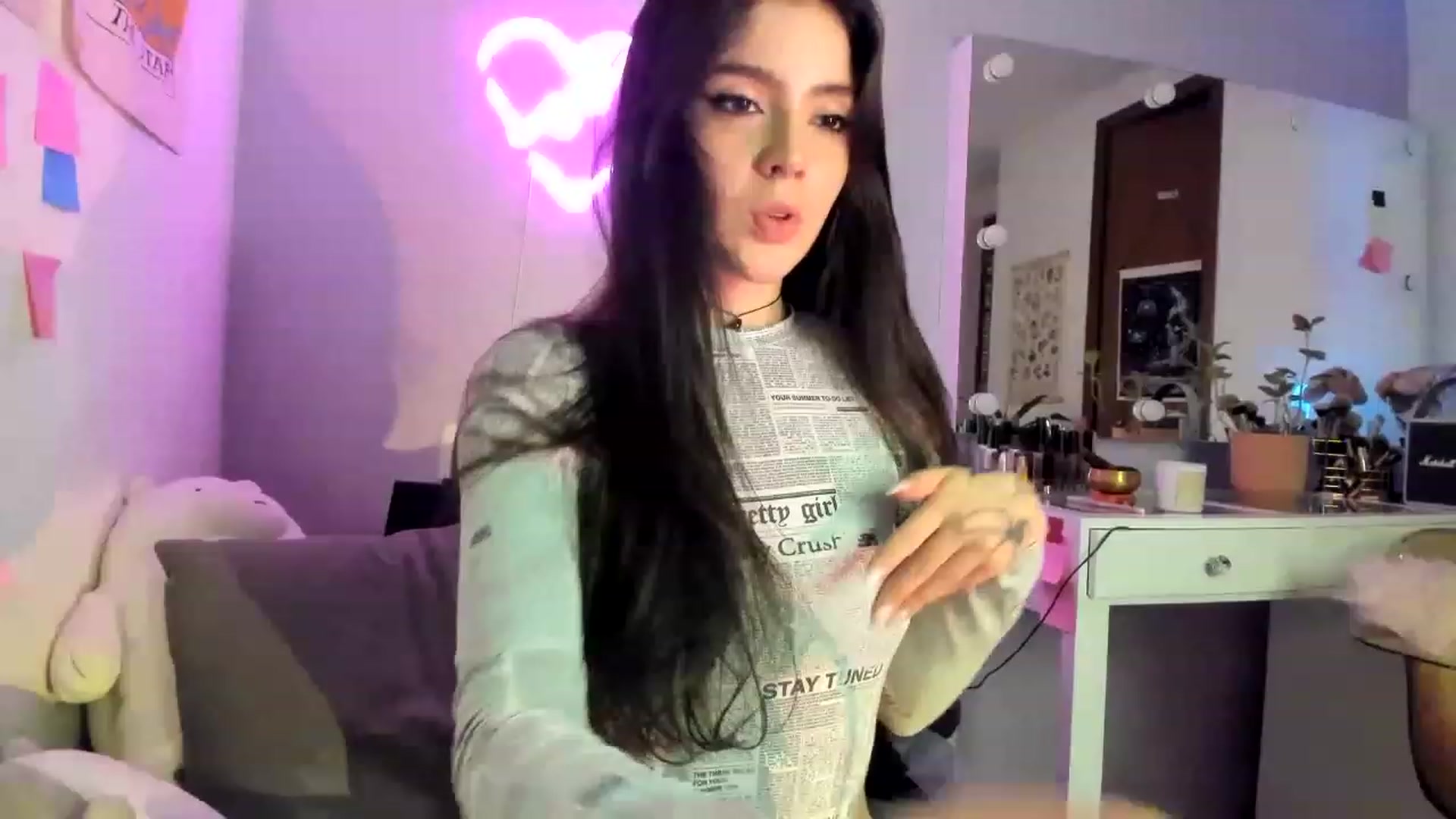 Gallery image thumbnail from lanaph's myfreecams stream on, 11/25/2022, 04:59 image 13 of 20