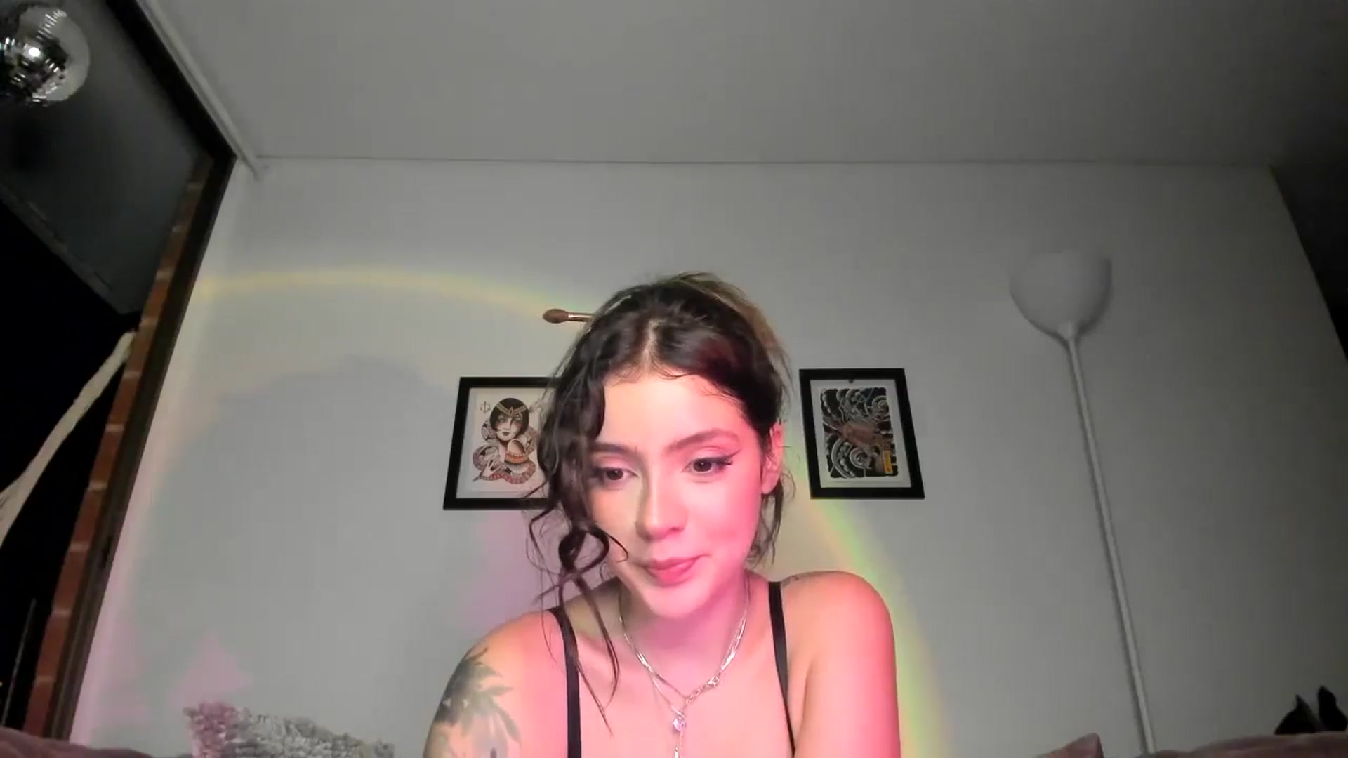 Gallery image thumbnail from lanaph's myfreecams stream on, 06/20/2024, 03:18 image 10 of 20